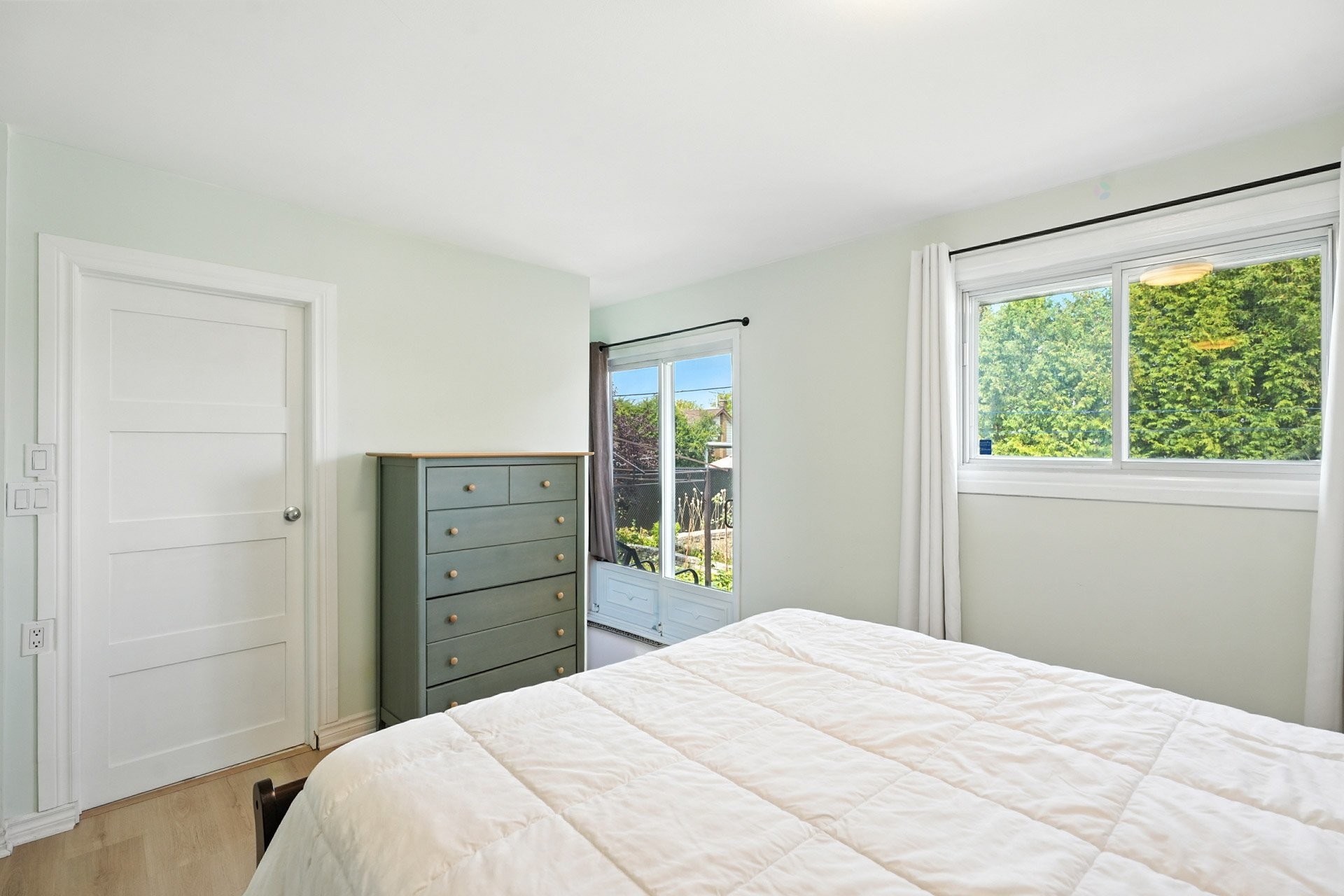 









400


Rue Murphy

,
Gatineau (Gatineau),




QC
J8P2X6

