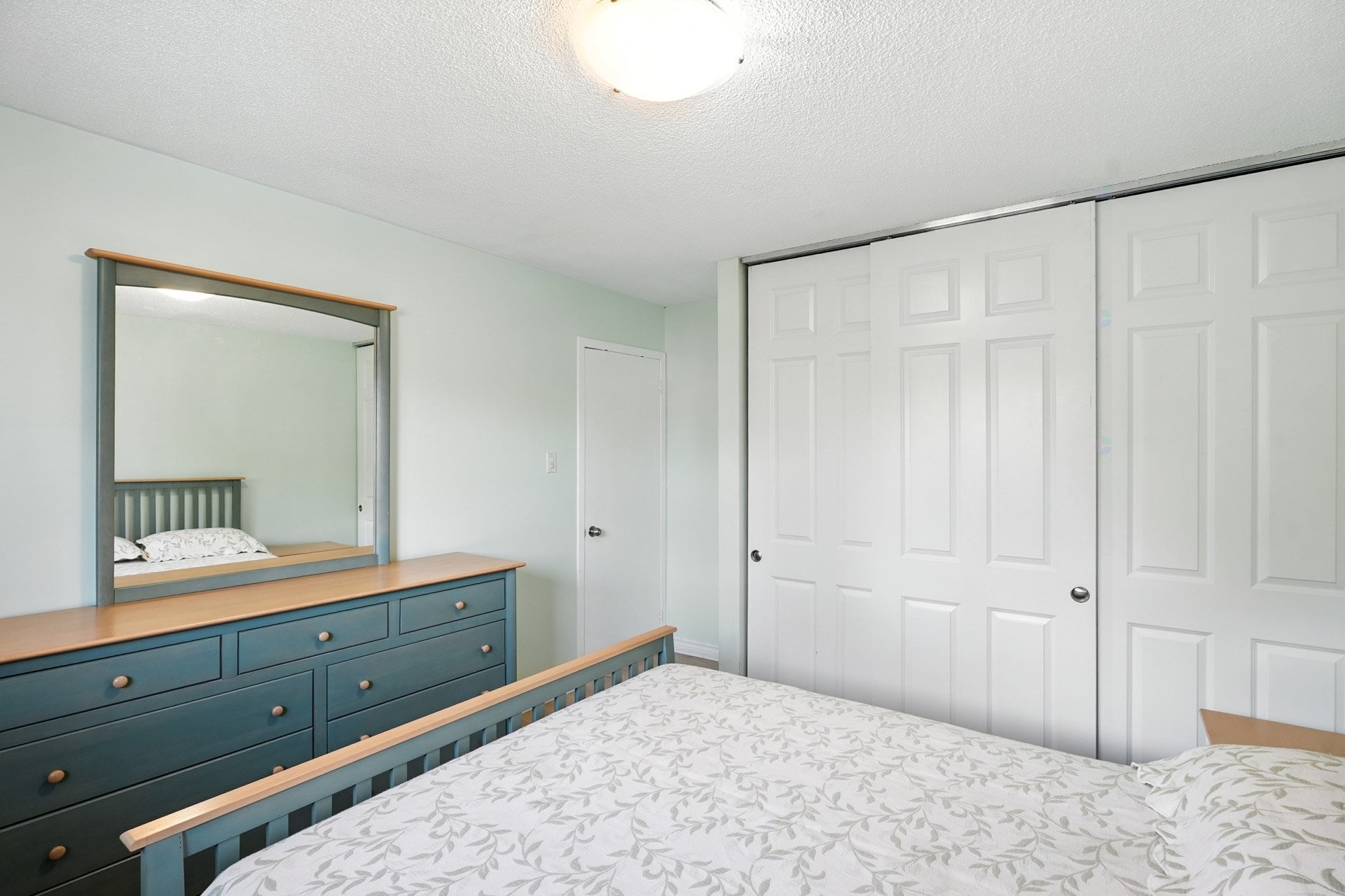 









400


Rue Murphy

,
Gatineau (Gatineau),




QC
J8P2X6

