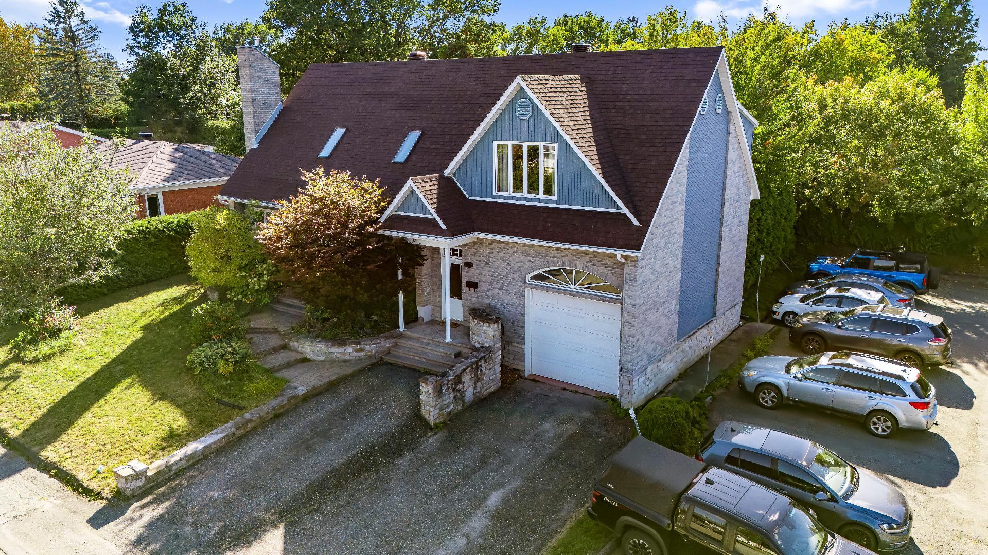 









1335


Rue Maurice-Duplessis

,
Sherbrooke (Les Nations),




QC
J1K2G8

