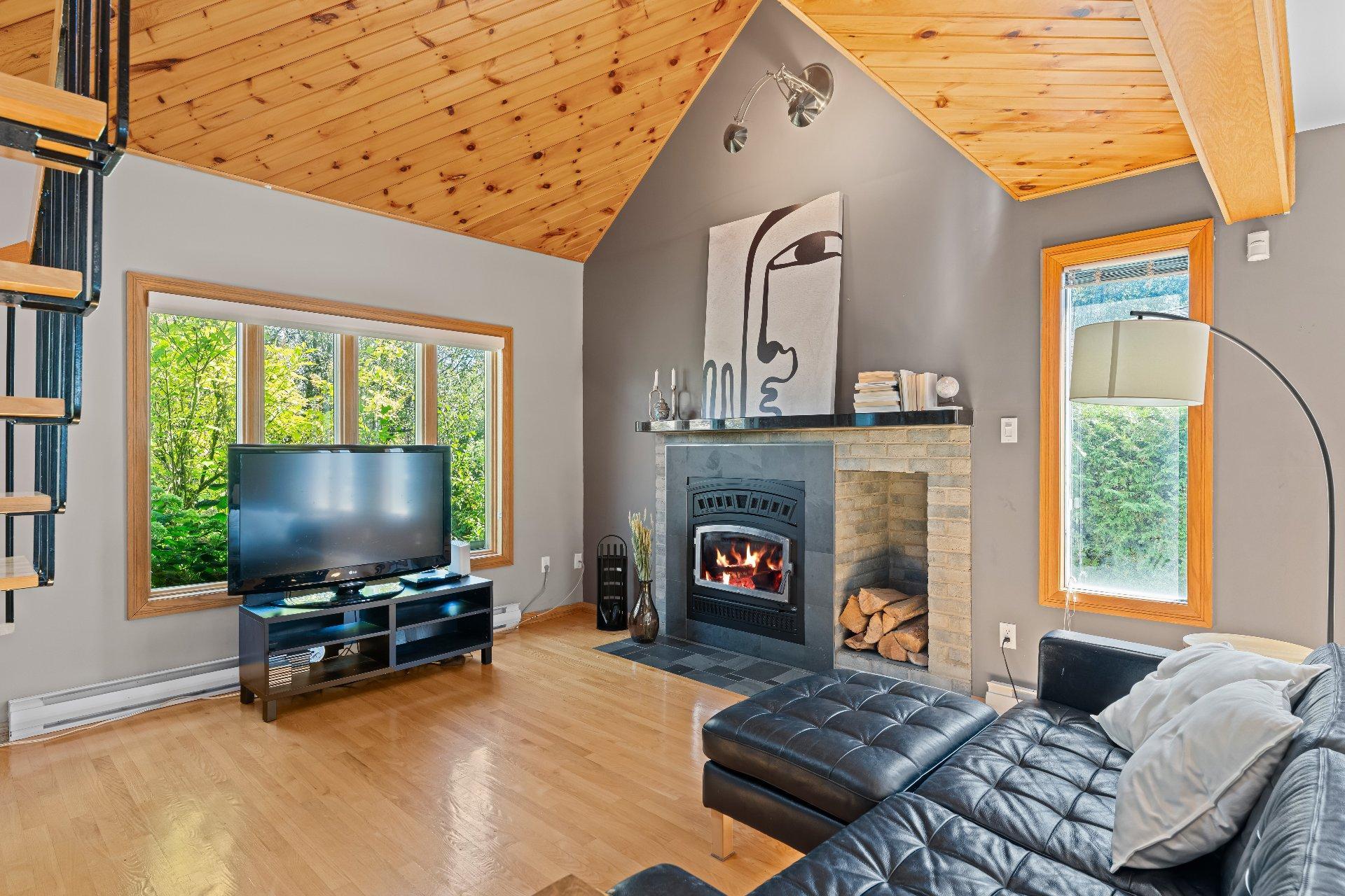 









1335


Rue Maurice-Duplessis

,
Sherbrooke (Les Nations),




QC
J1K2G8

