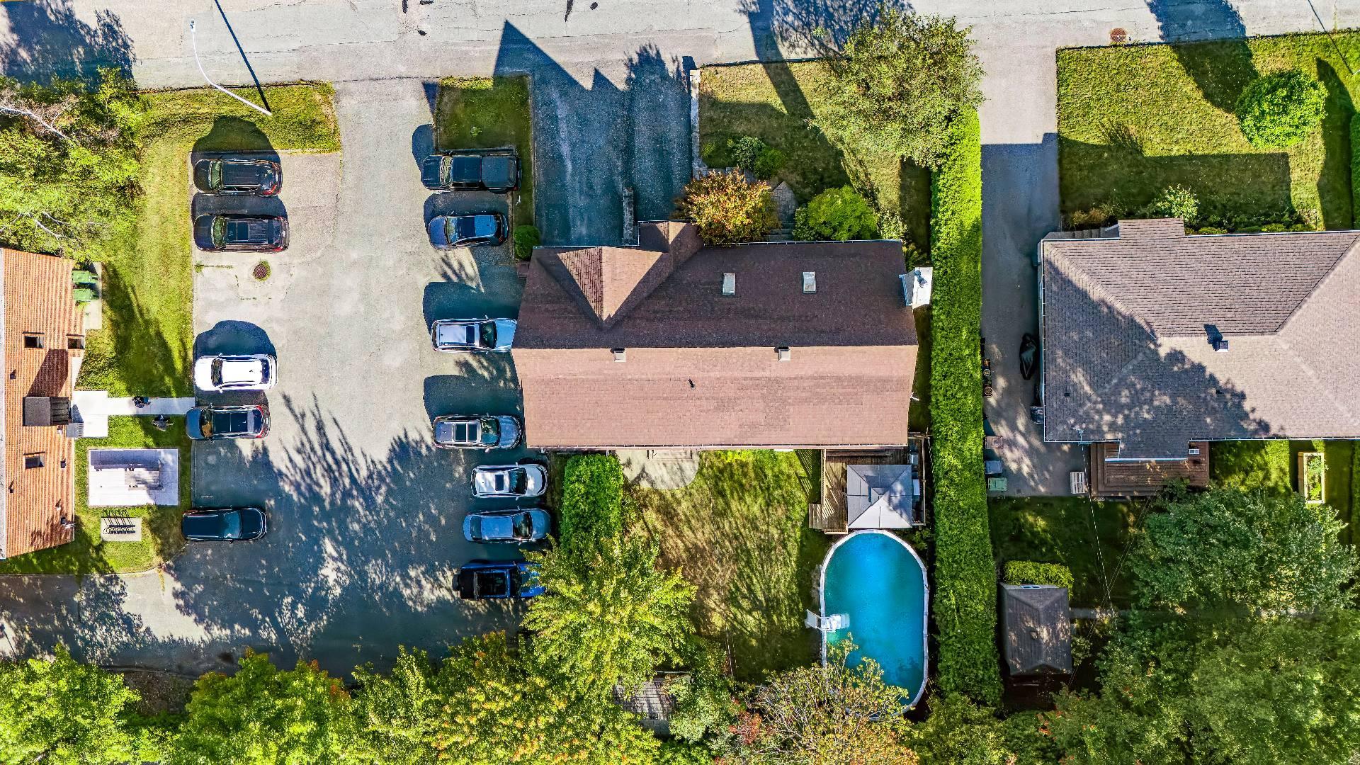 









1335


Rue Maurice-Duplessis

,
Sherbrooke (Les Nations),




QC
J1K2G8

