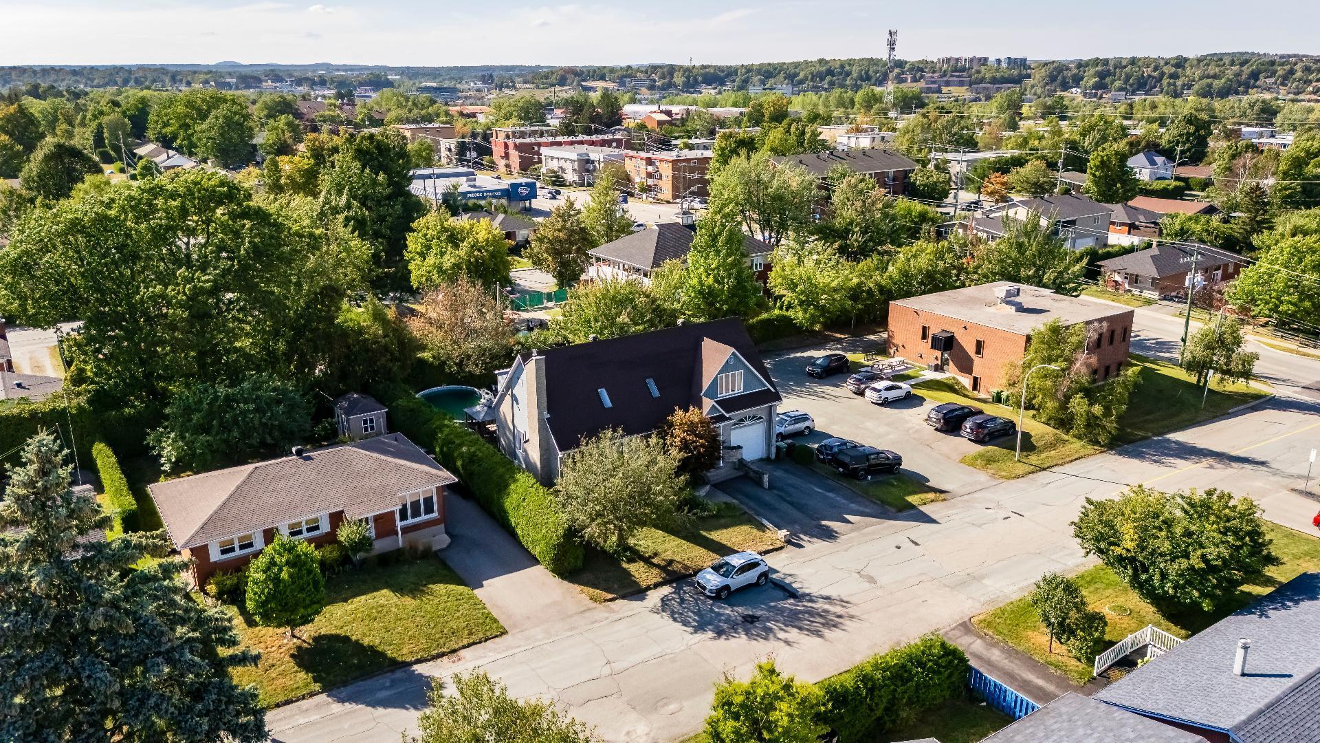 









1335


Rue Maurice-Duplessis

,
Sherbrooke (Les Nations),




QC
J1K2G8

