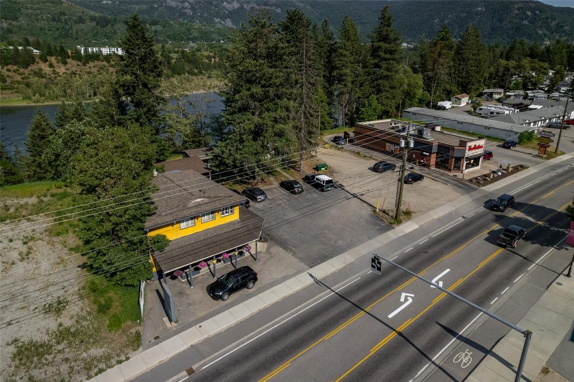 









1451


Columbia

Avenue,
Castlegar,




BC
V1N 1H8

