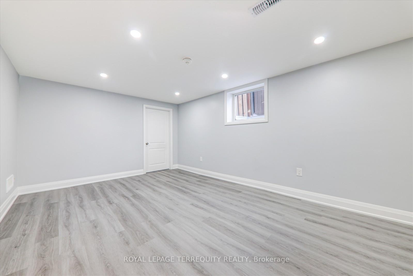 









171


Guelph

Street, Basement,
Oshawa,




ON
L1H 6J1

