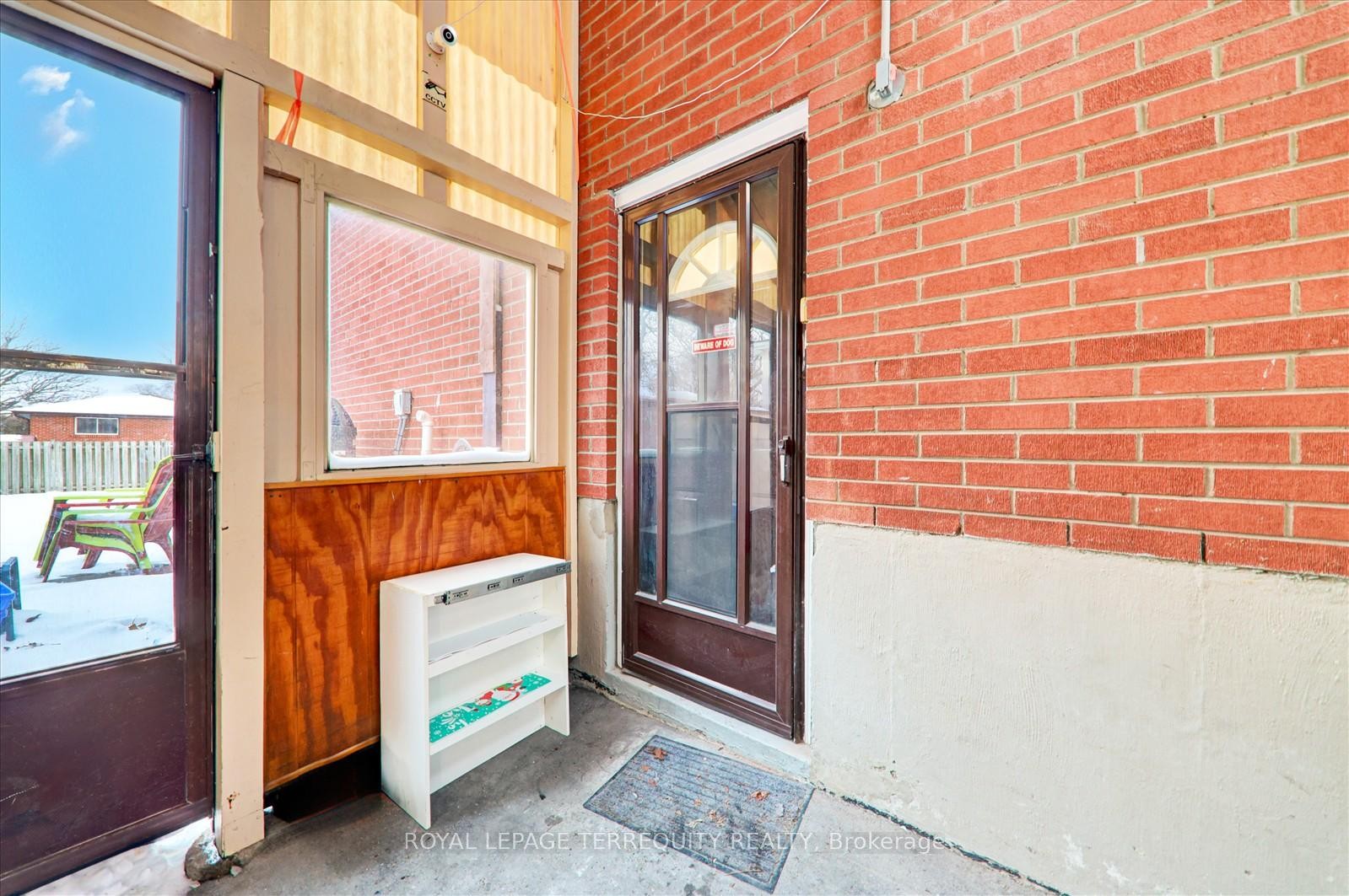 









171


Guelph

Street, Basement,
Oshawa,




ON
L1H 6J1

