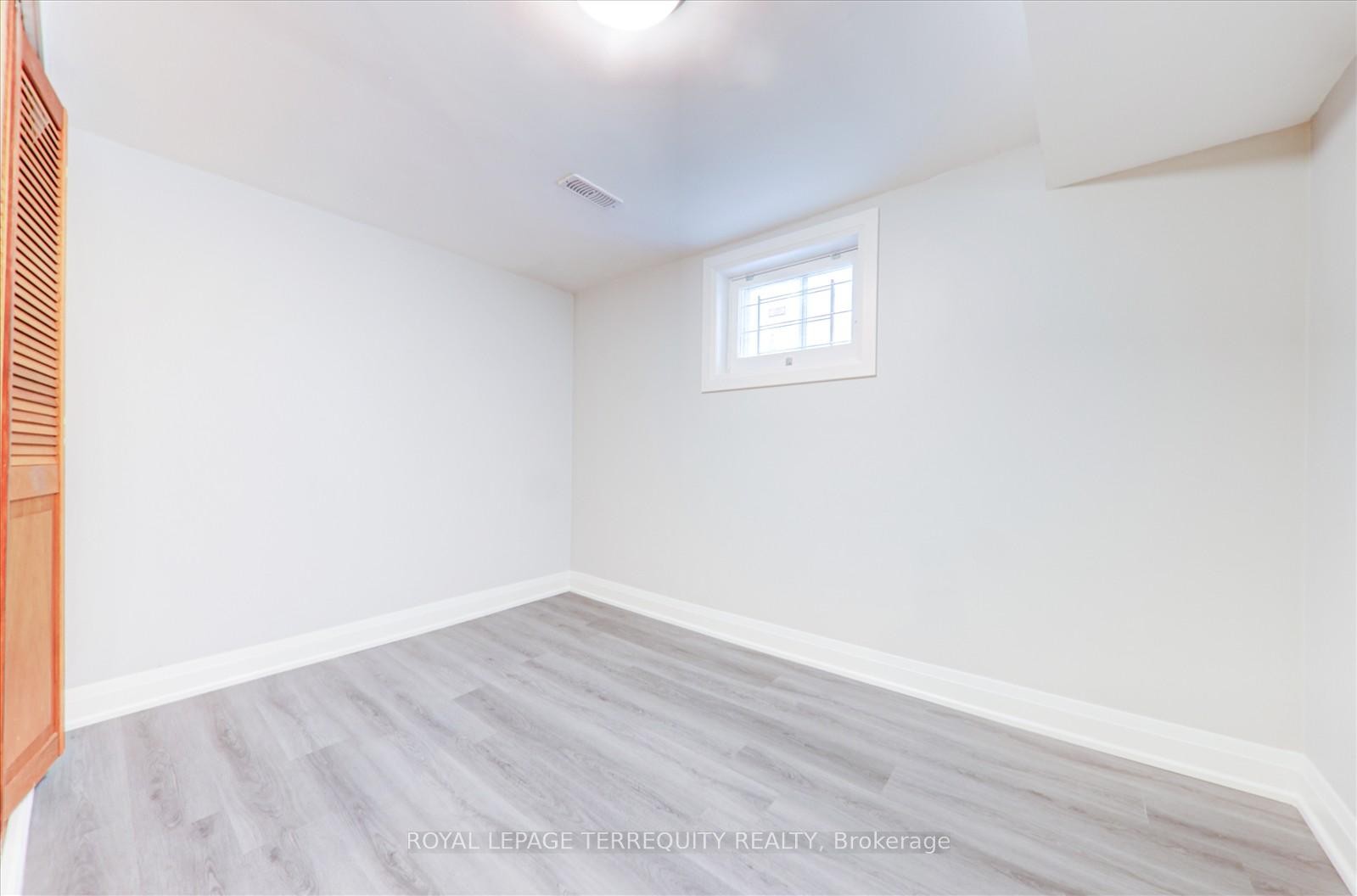 









171


Guelph

Street, Basement,
Oshawa,




ON
L1H 6J1

