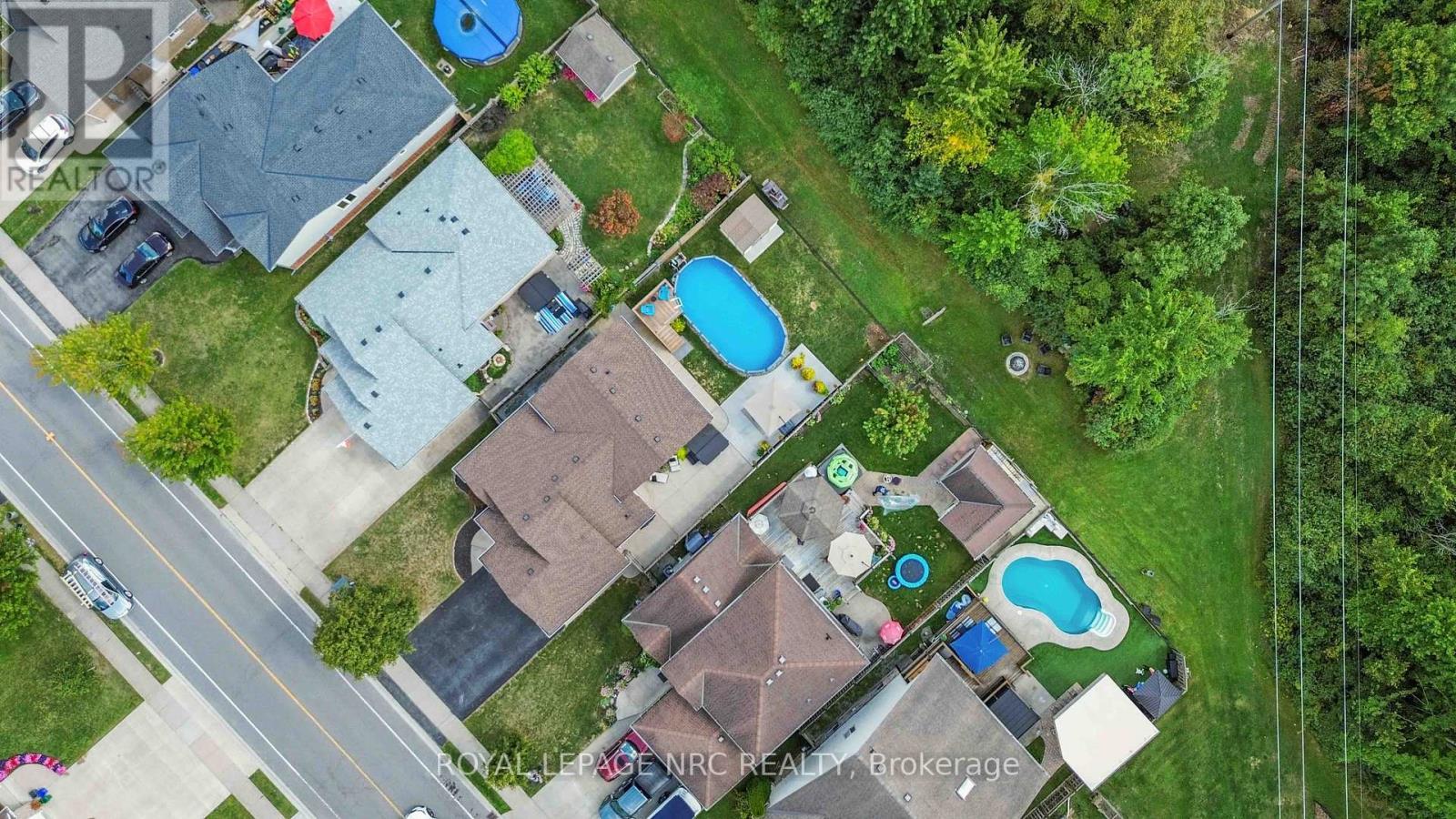 












3680 WEINBRENNER ROAD

,
Niagara Falls (Chippawa),




Ontario
L2G7Y4


