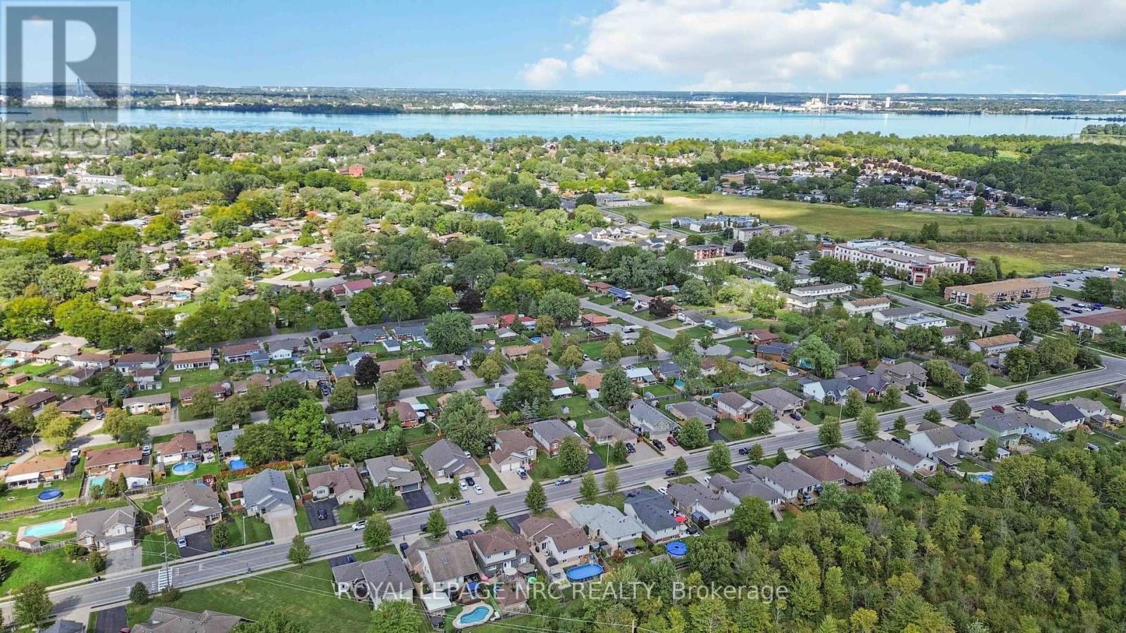 












3680 WEINBRENNER ROAD

,
Niagara Falls (Chippawa),




Ontario
L2G7Y4

