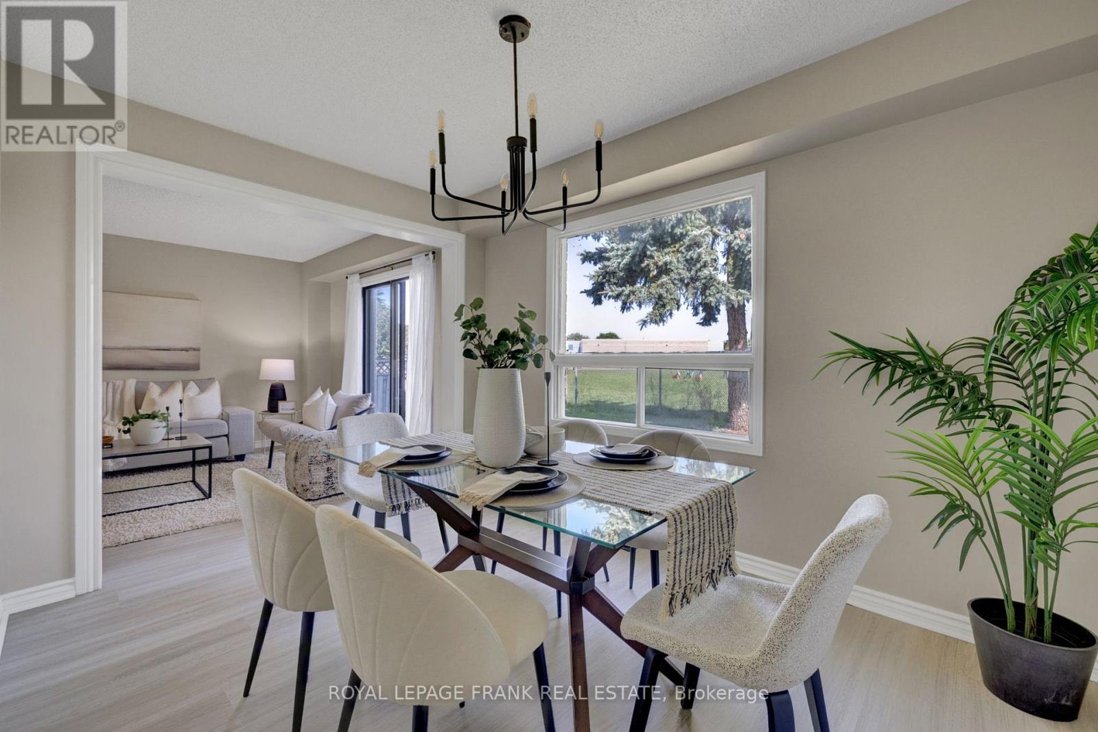 












16 REED DRIVE

,
Ajax (Central),




Ontario
L1S5S3

