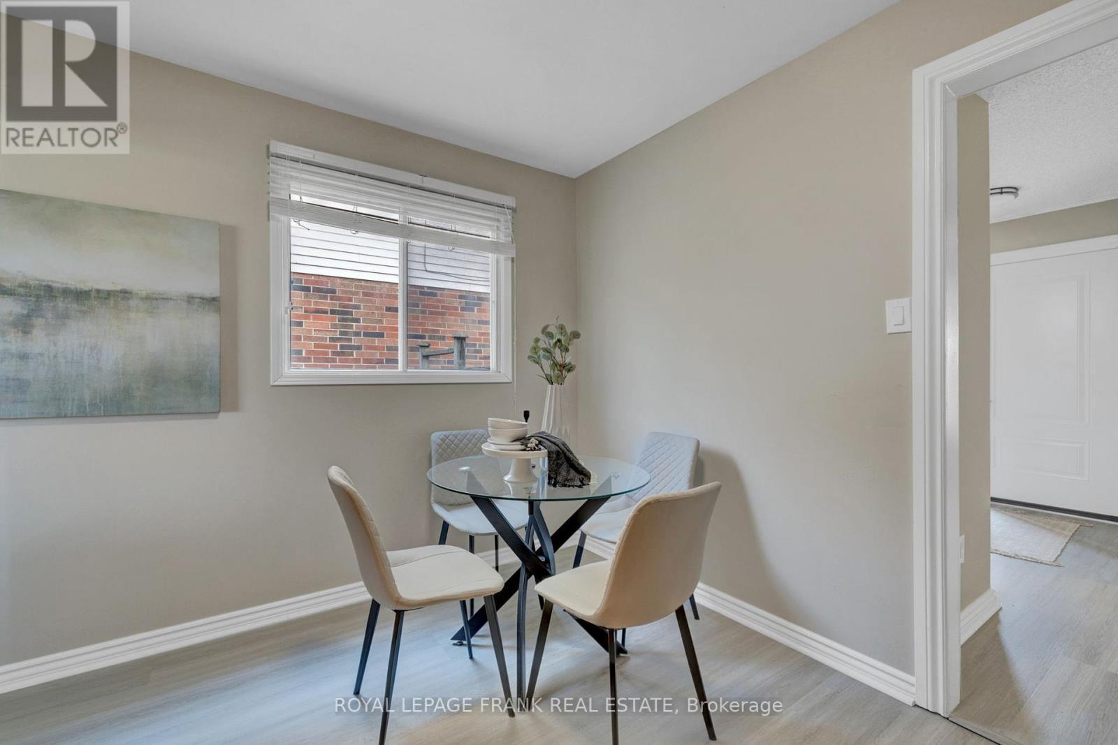 












16 REED DRIVE

,
Ajax (Central),




Ontario
L1S5S3

