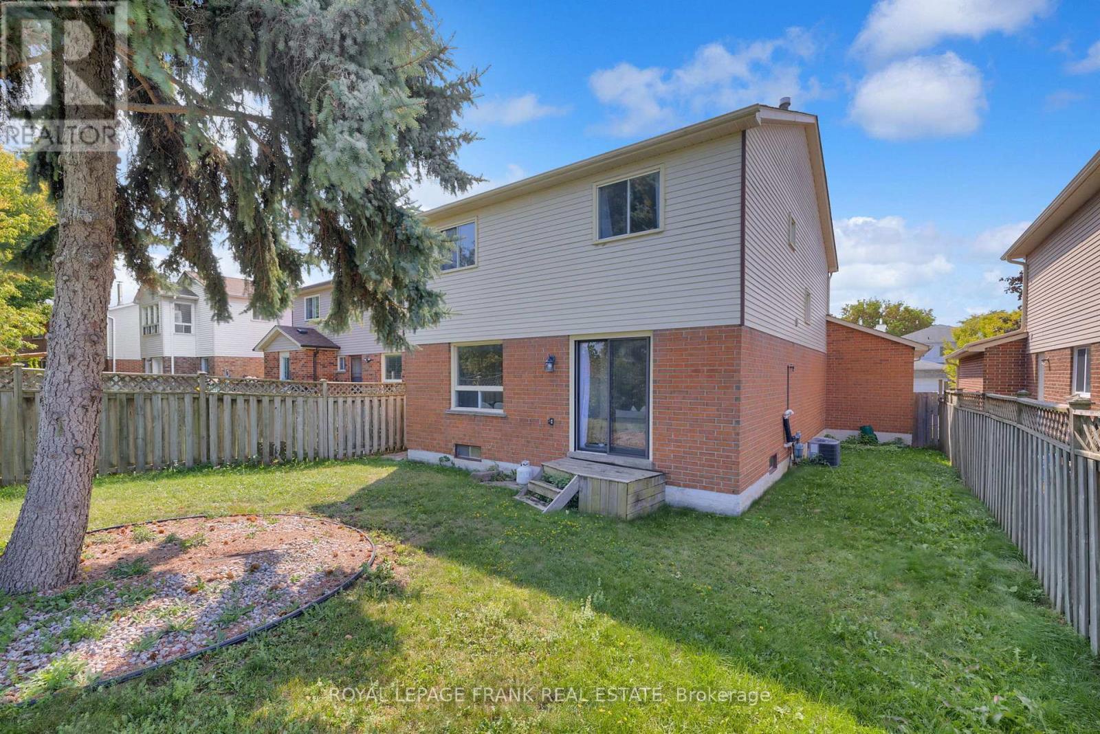 












16 REED DRIVE

,
Ajax (Central),




Ontario
L1S5S3

