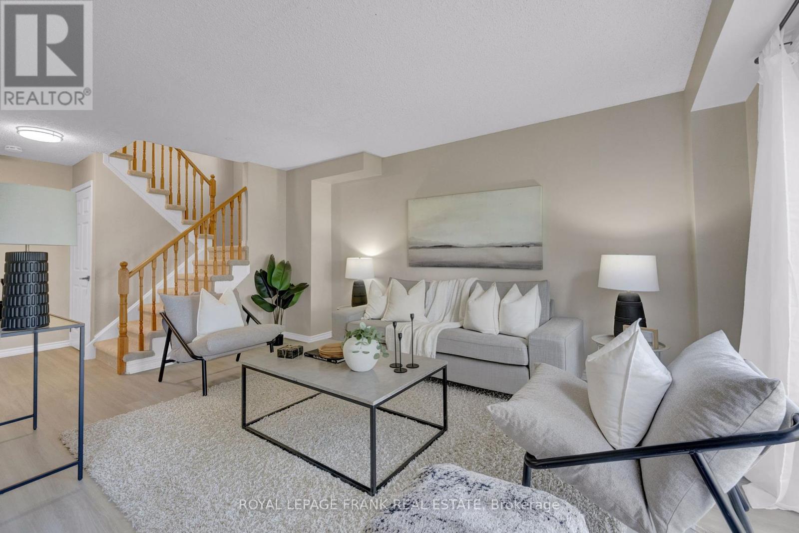 












16 REED DRIVE

,
Ajax (Central),




Ontario
L1S5S3

