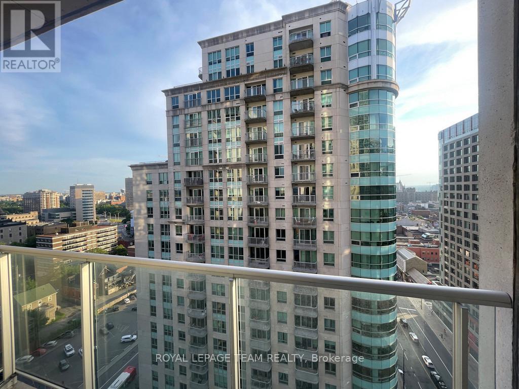 












2009 - 242 RIDEAU STREET

,
Ottawa,




Ontario
K1N0B7


