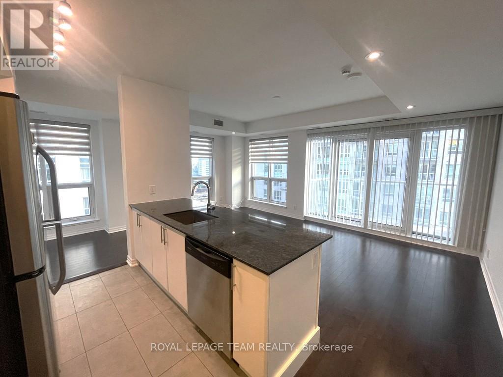 












2009 - 242 RIDEAU STREET

,
Ottawa,




Ontario
K1N0B7

