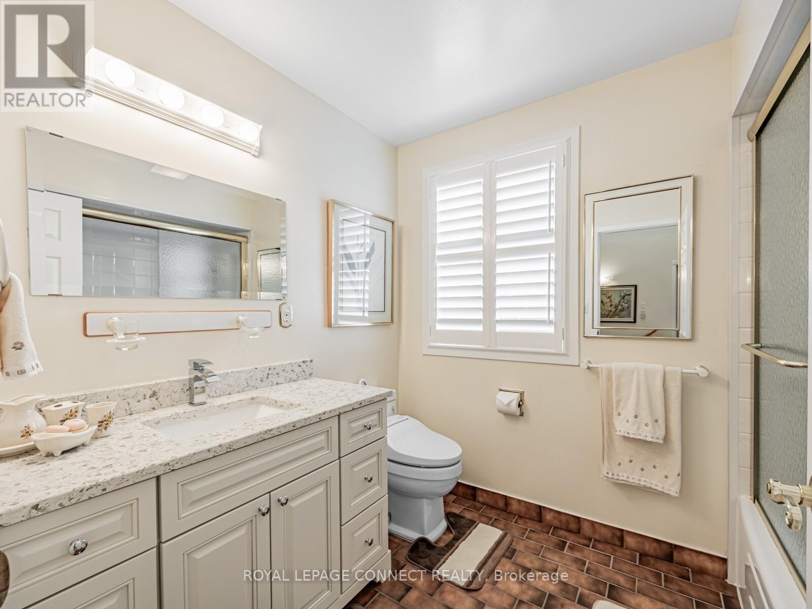 












642 SHEPPARD AVENUE

,
Pickering,




Ontario
L1V1G3

