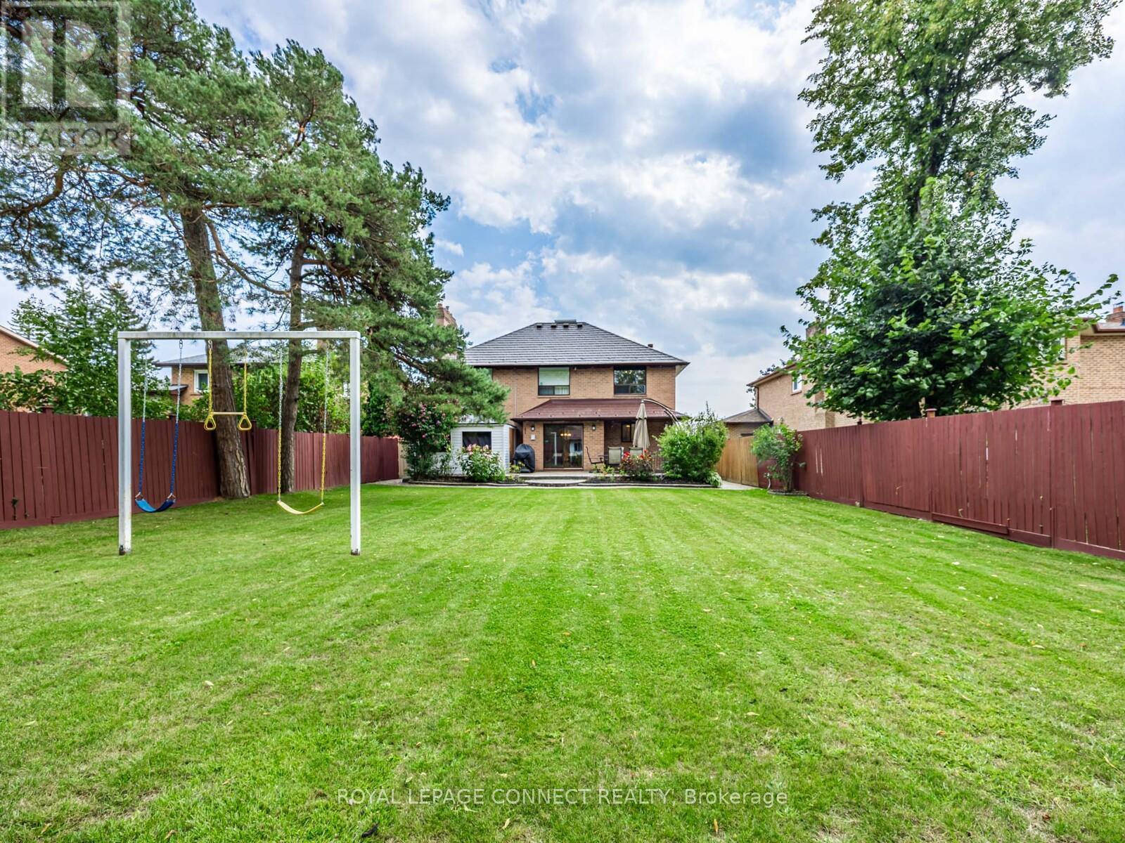 












642 SHEPPARD AVENUE

,
Pickering,




Ontario
L1V1G3

