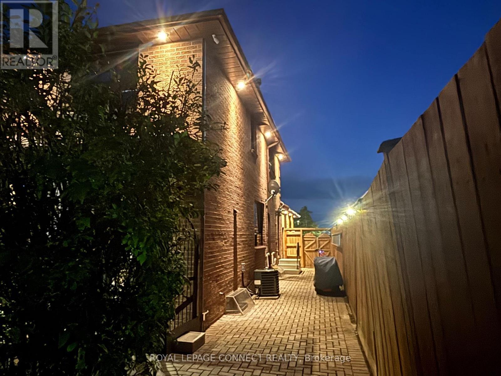 












642 SHEPPARD AVENUE

,
Pickering,




Ontario
L1V1G3

