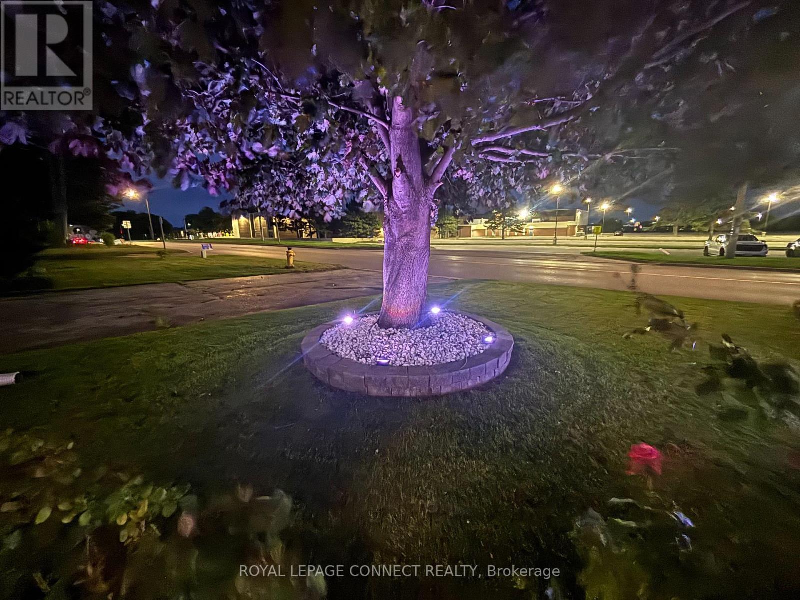 












642 SHEPPARD AVENUE

,
Pickering,




Ontario
L1V1G3

