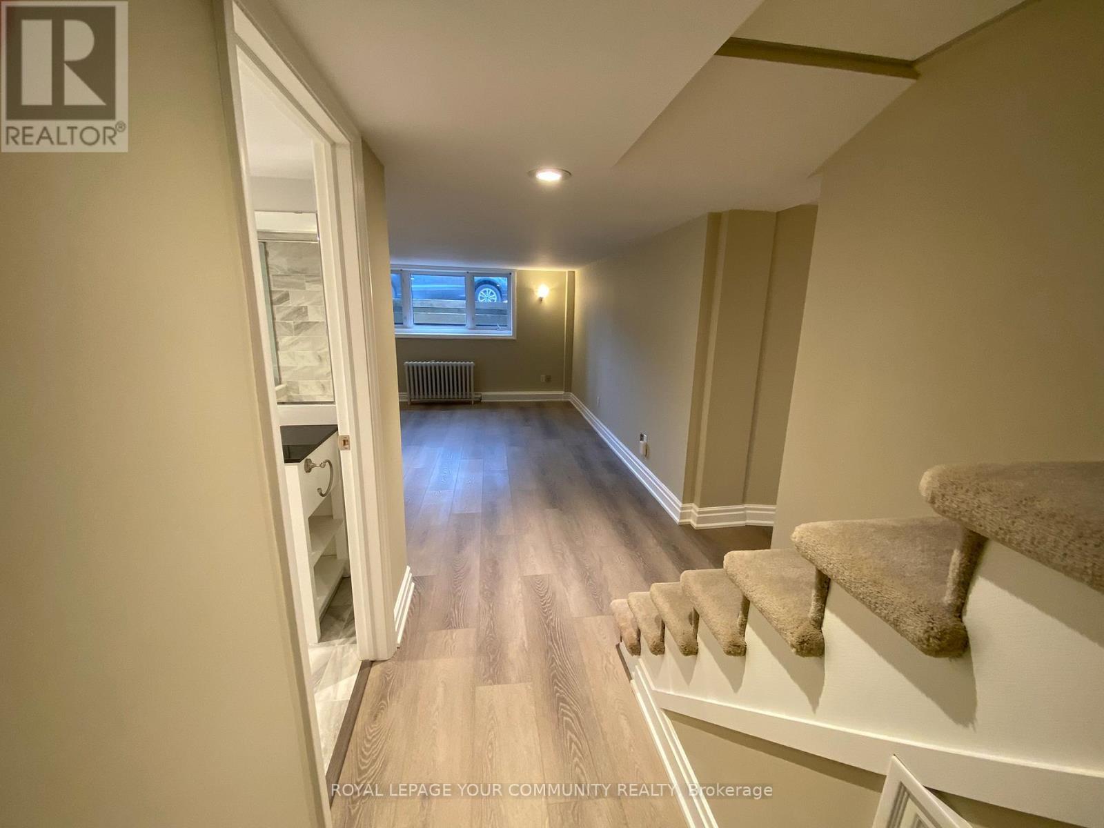 












LOWER - 2 ROUGECREST DRIVE

,
Markham,




Ontario
L3P3B6

