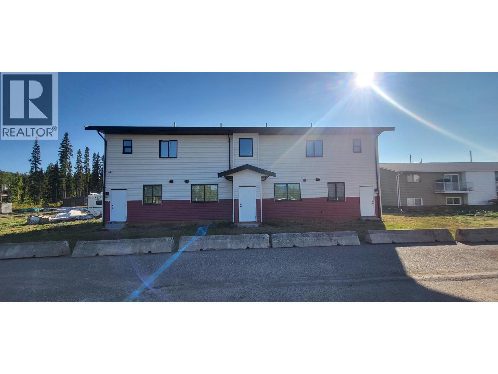 












435 5TH AVENUE

,
Burns Lake,




British Columbia
V0J1E0

