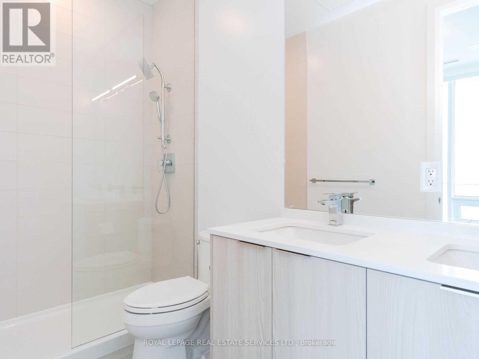












2007 - 20 BRIN DRIVE

,
Toronto,




Ontario
M8X0B2

