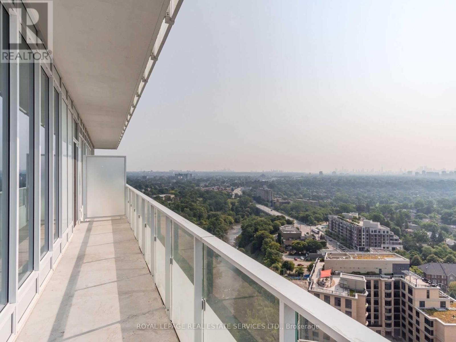 












2007 - 20 BRIN DRIVE

,
Toronto,




Ontario
M8X0B2

