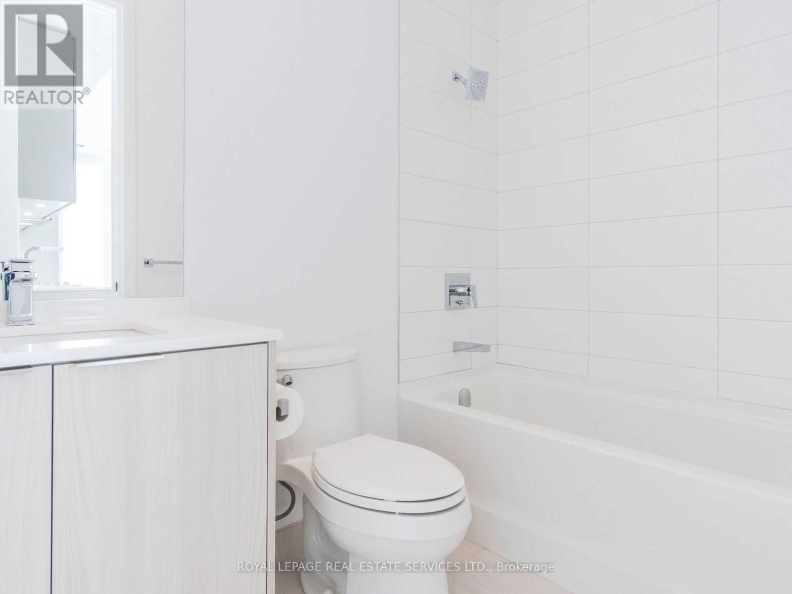 












2007 - 20 BRIN DRIVE

,
Toronto,




Ontario
M8X0B2

