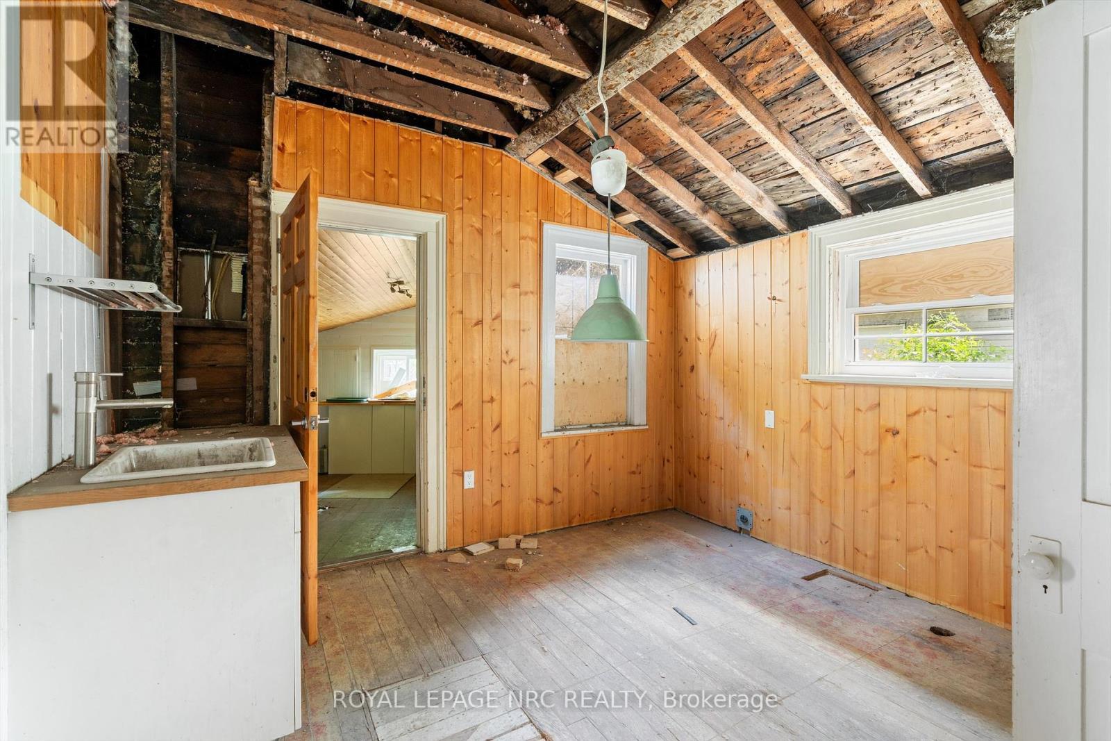 












228 KING STREET

,
St. Catharines (Downtown),




Ontario
L2R3J9

