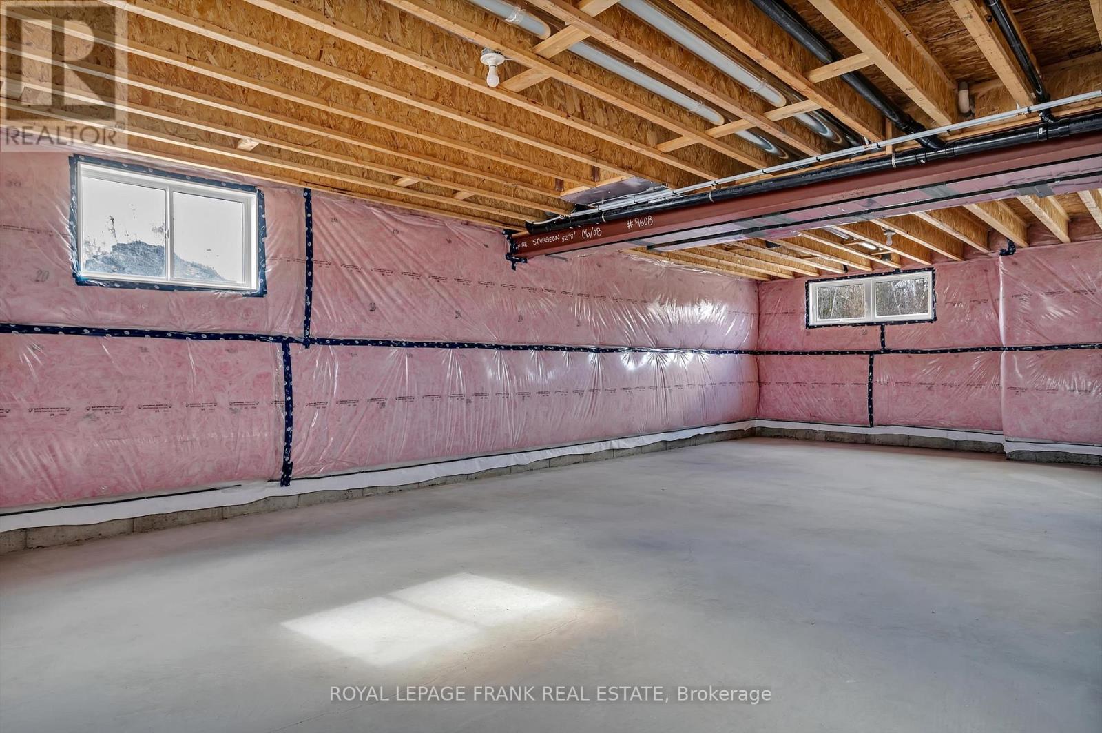 












7 NIPIGON STREET

,
Kawartha Lakes (Verulam),




Ontario
K0M1N0

