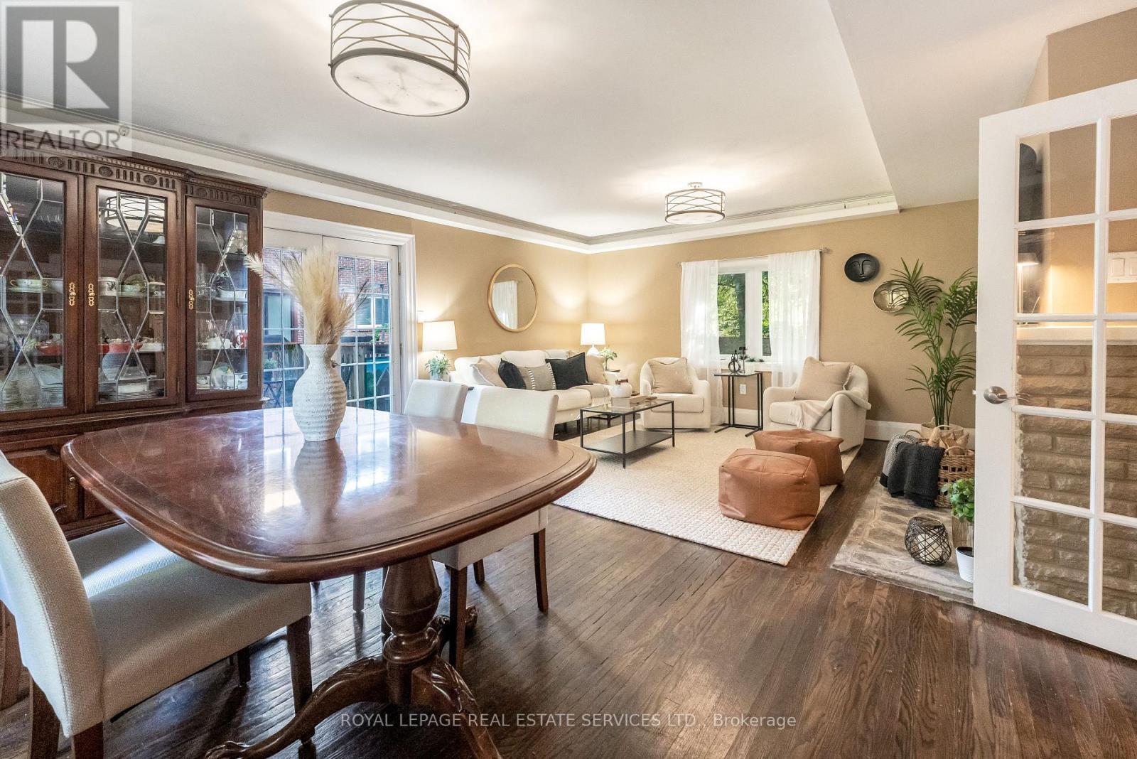












150 STANLEY AVENUE

,
Toronto,




Ontario
M8V1N9

