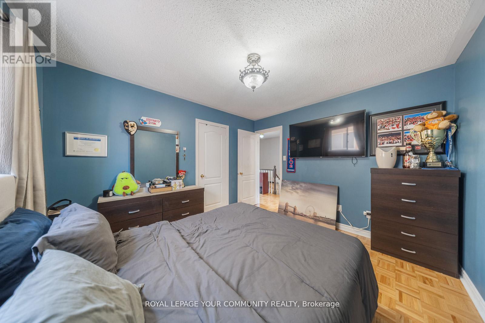 












68 GOYO GATE

,
Vaughan,




Ontario
L6A3T3

