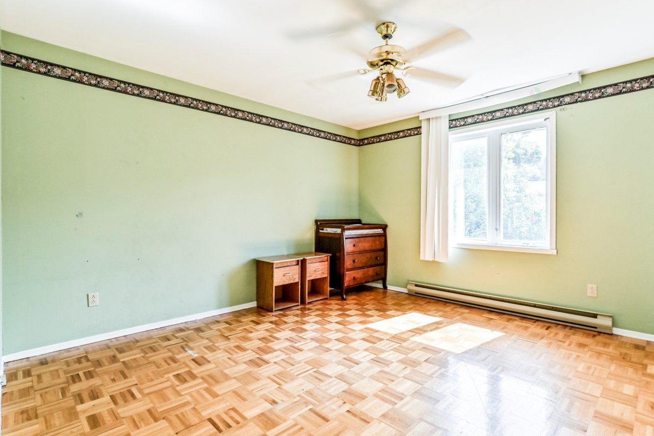 









5615


Av. Auteuil

,
Brossard,




QC
J4Z1M5

