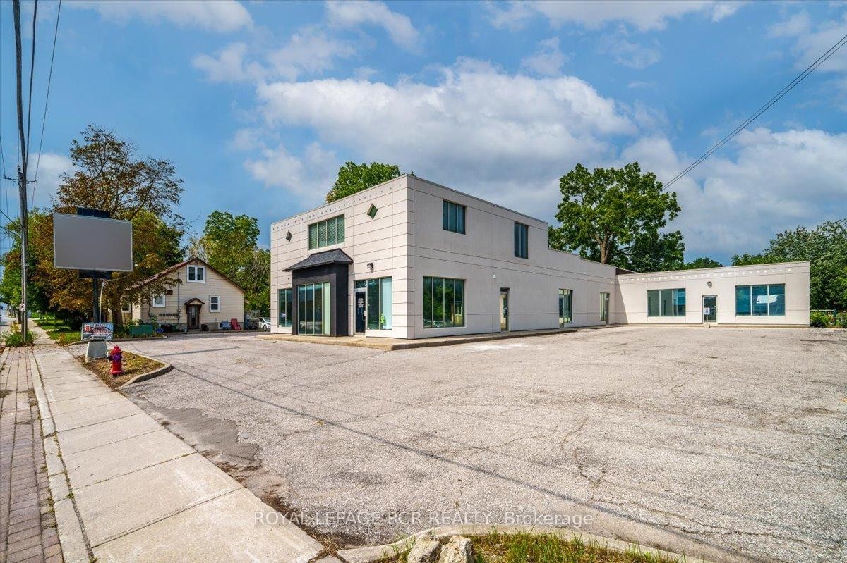 









361


Eagle

Street,
Newmarket,




ON
L3Y 1K5

