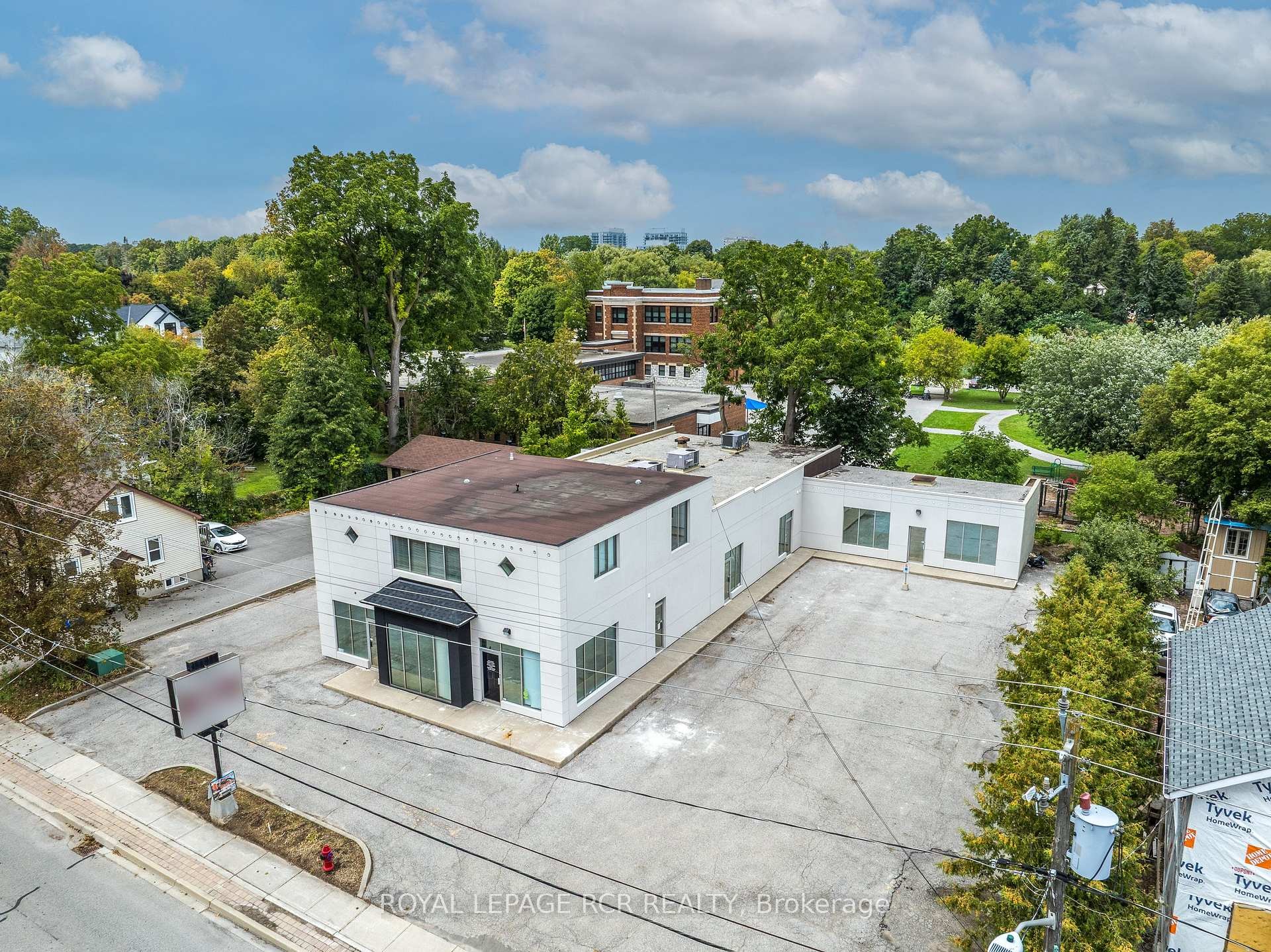 









361


Eagle

Street,
Newmarket,




ON
L3Y 1K5

