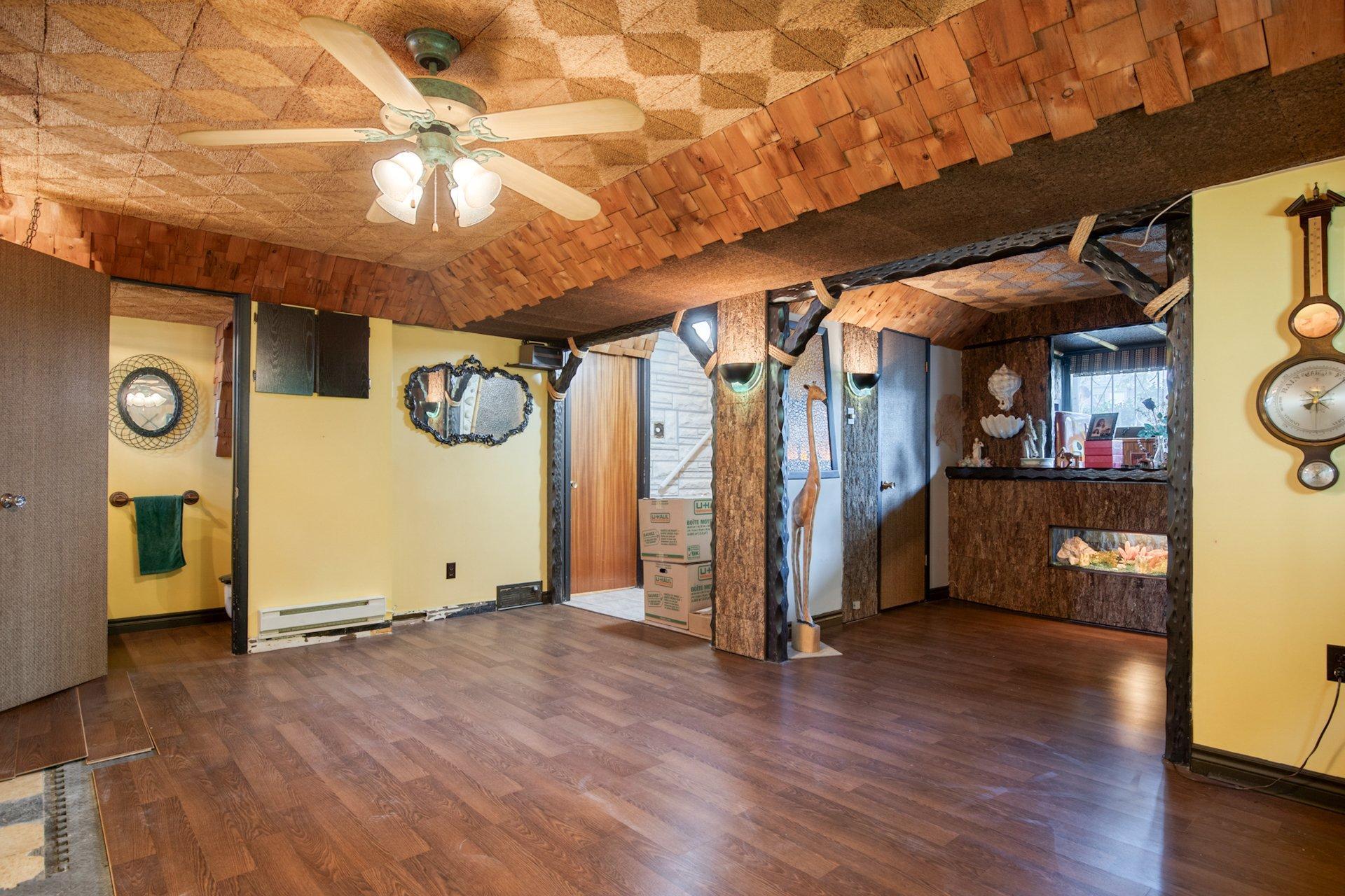 









7510


Rue Madrid

,
Brossard,




QC
J4Y1G2

