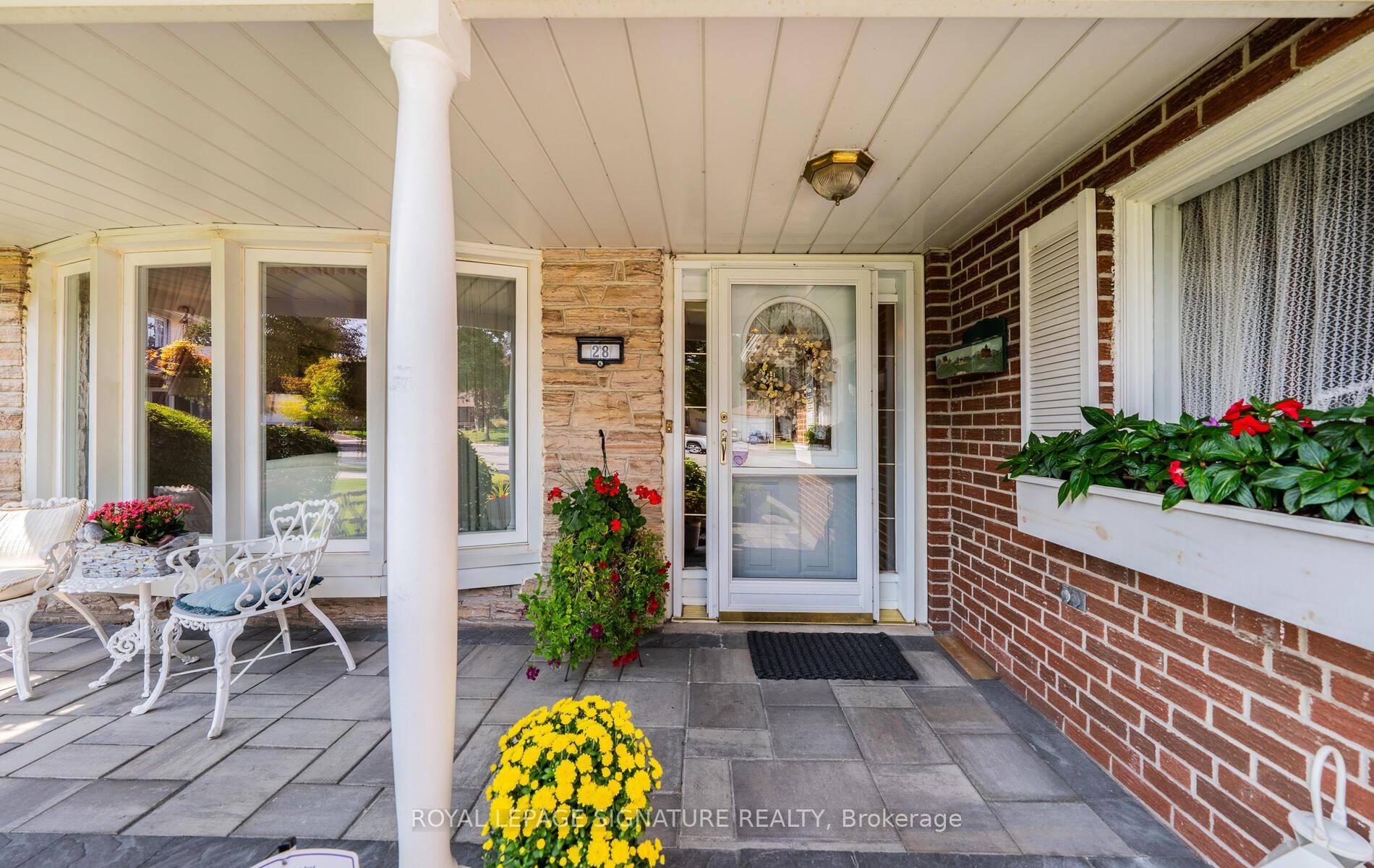 









28


Roundwood

Court,
Toronto,




ON
M1W 1Z2

