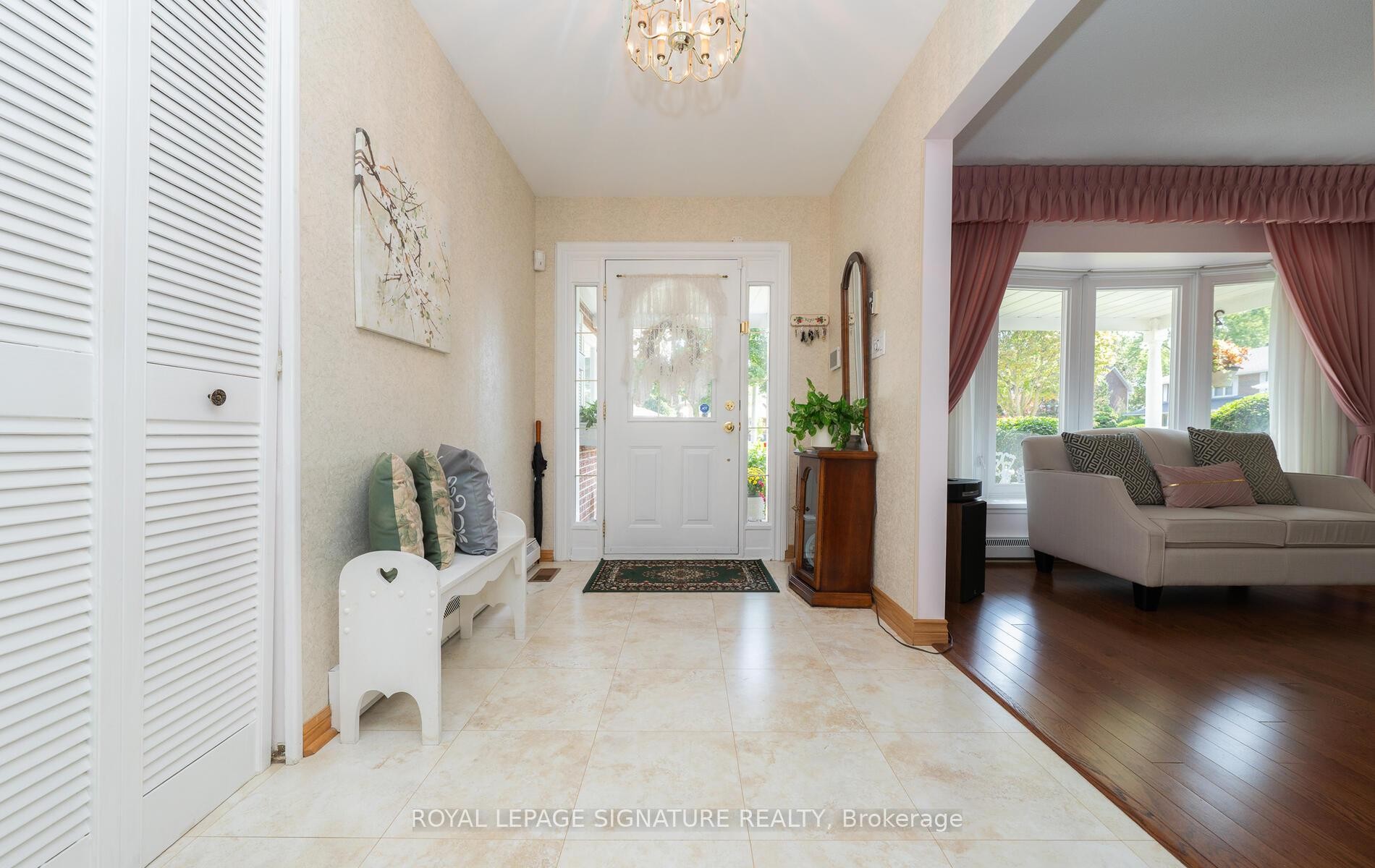 









28


Roundwood

Court,
Toronto,




ON
M1W 1Z2

