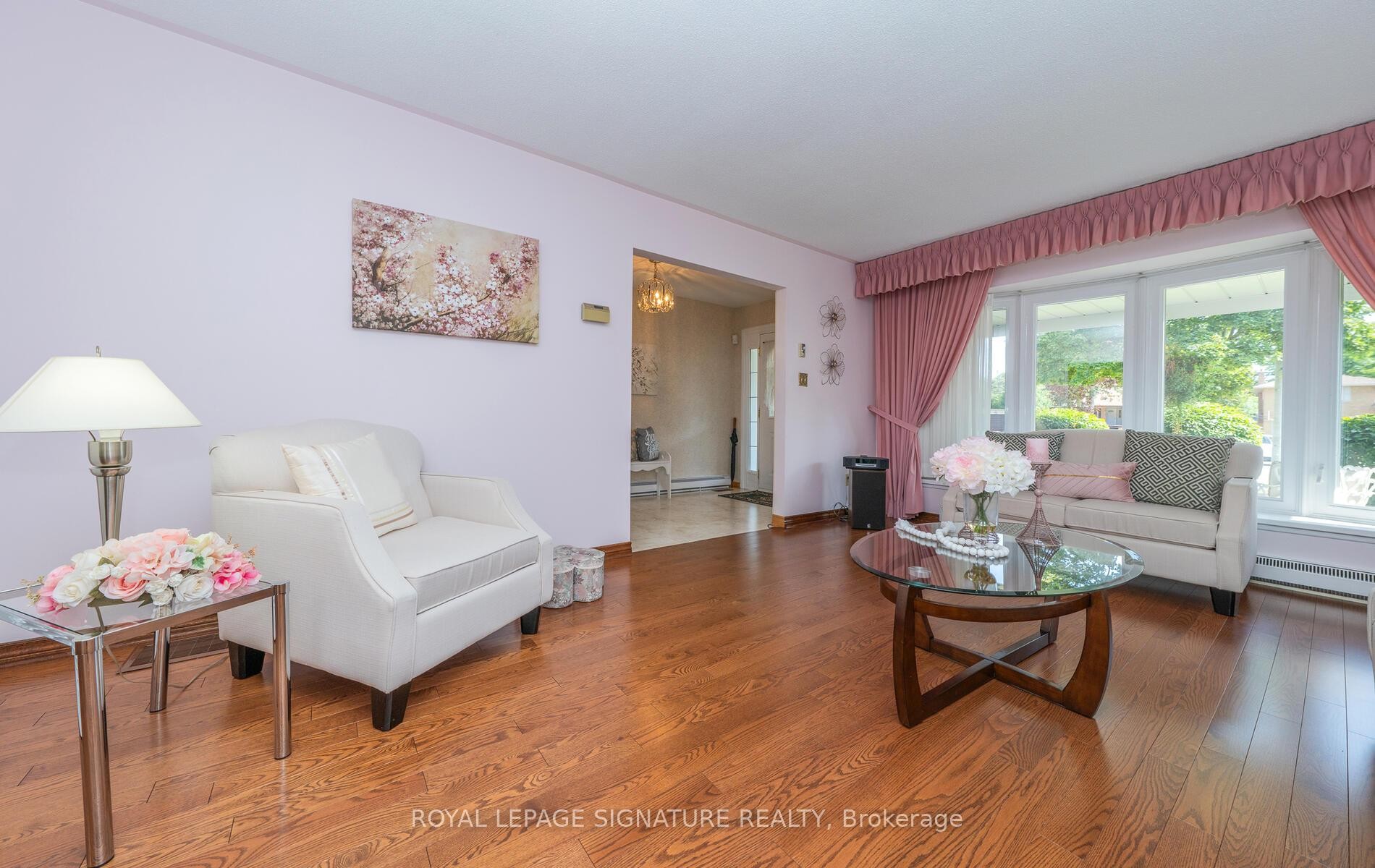 









28


Roundwood

Court,
Toronto,




ON
M1W 1Z2

