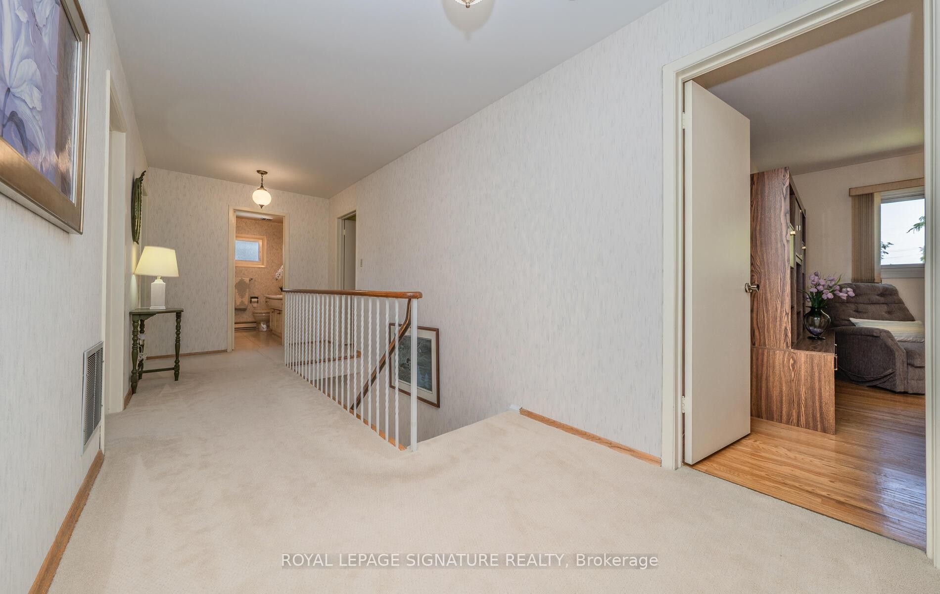 









28


Roundwood

Court,
Toronto,




ON
M1W 1Z2

