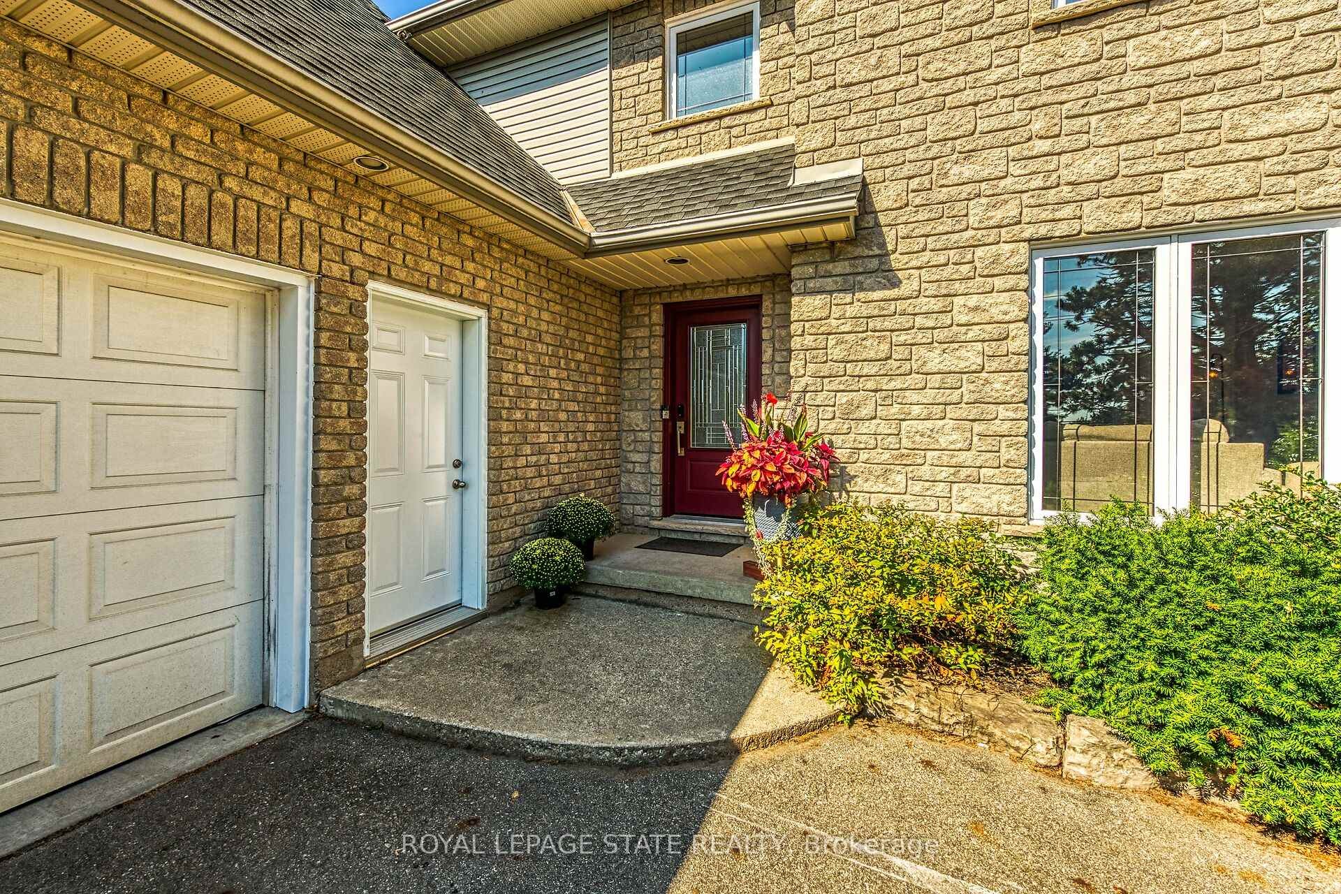 









201


Jones

Road,
Hamilton,




ON
L8E 5J4

