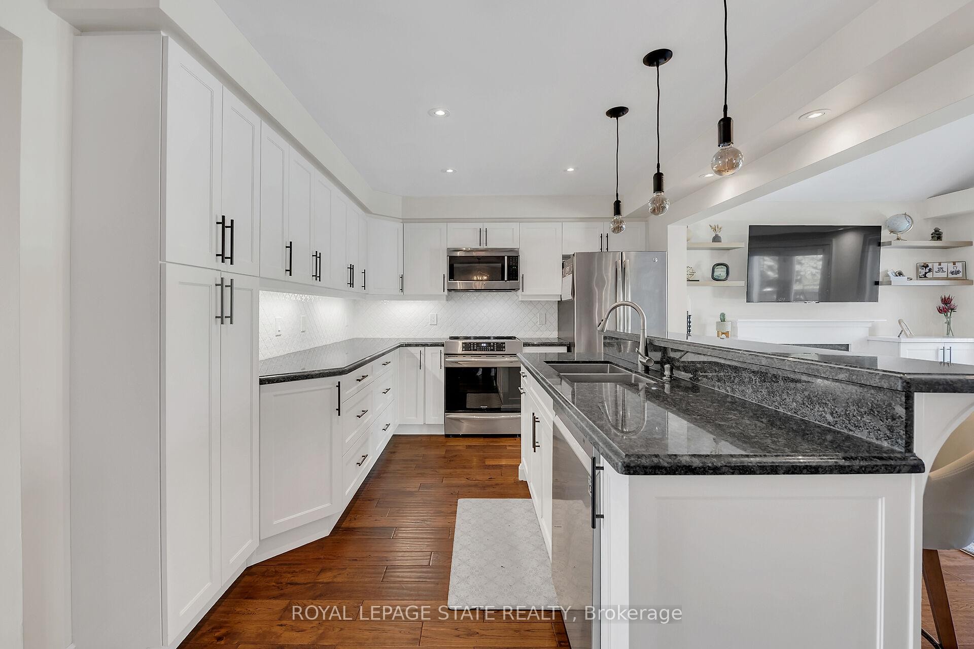 









201


Jones

Road,
Hamilton,




ON
L8E 5J4

