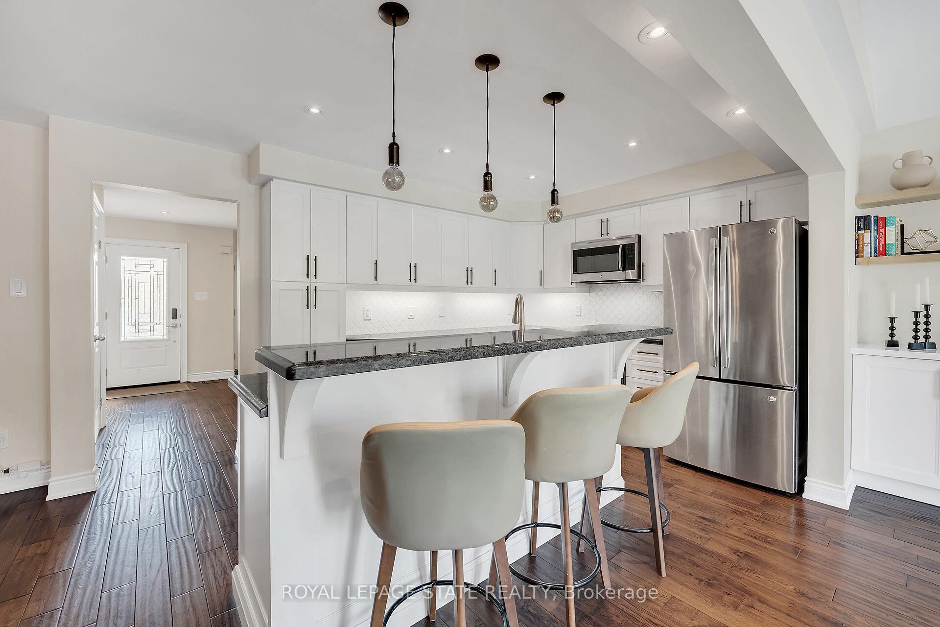 









201


Jones

Road,
Hamilton,




ON
L8E 5J4

