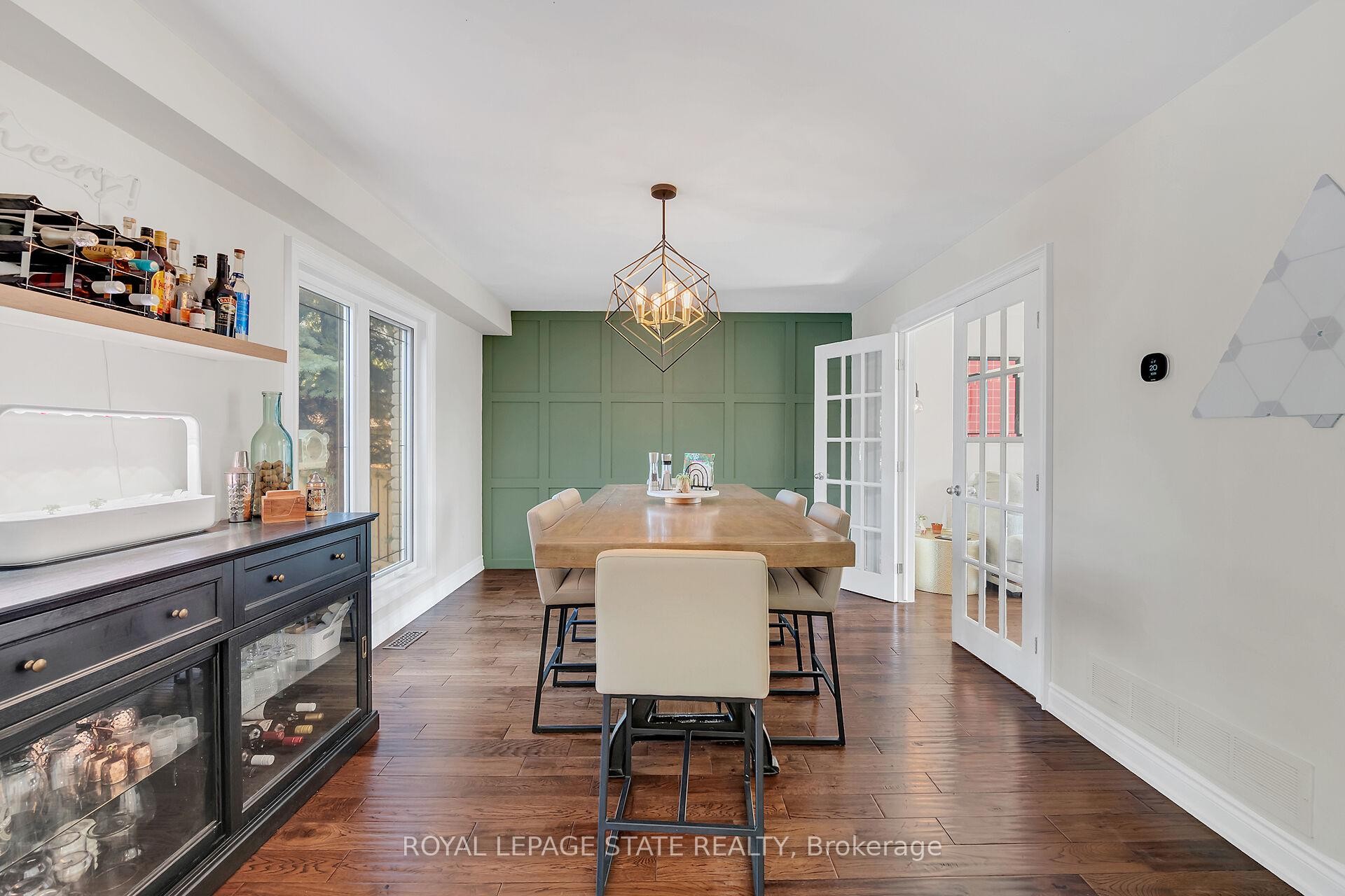 









201


Jones

Road,
Hamilton,




ON
L8E 5J4

