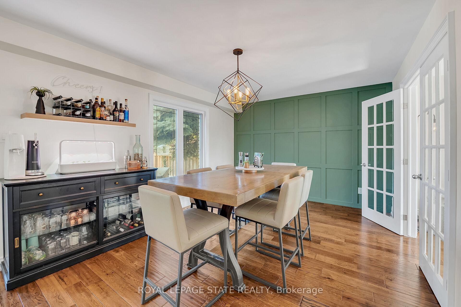 









201


Jones

Road,
Hamilton,




ON
L8E 5J4

