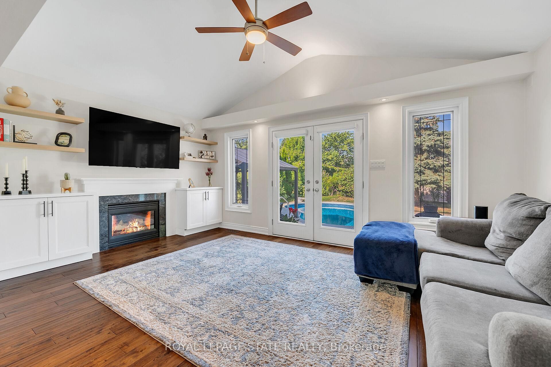 









201


Jones

Road,
Hamilton,




ON
L8E 5J4

