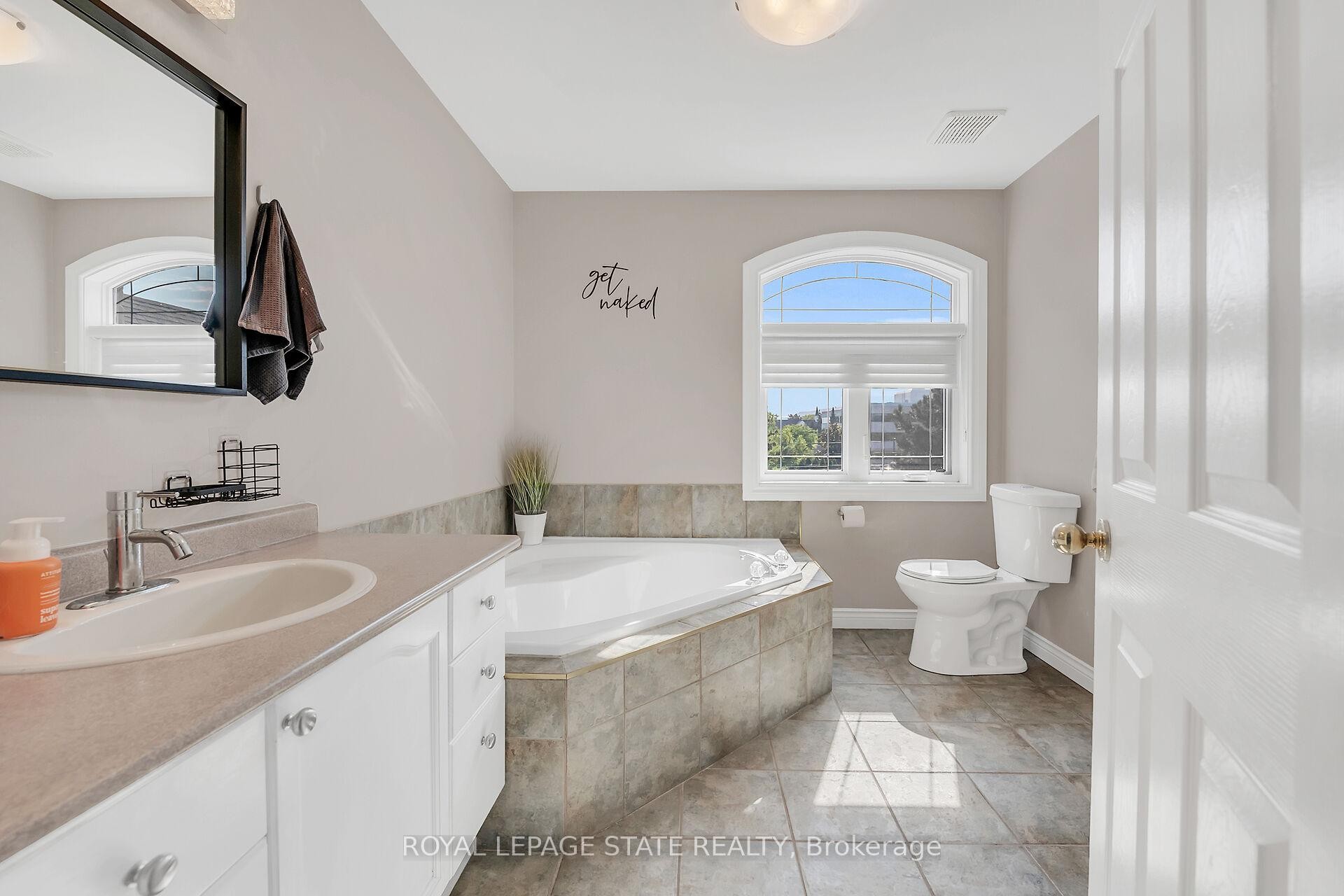 









201


Jones

Road,
Hamilton,




ON
L8E 5J4

