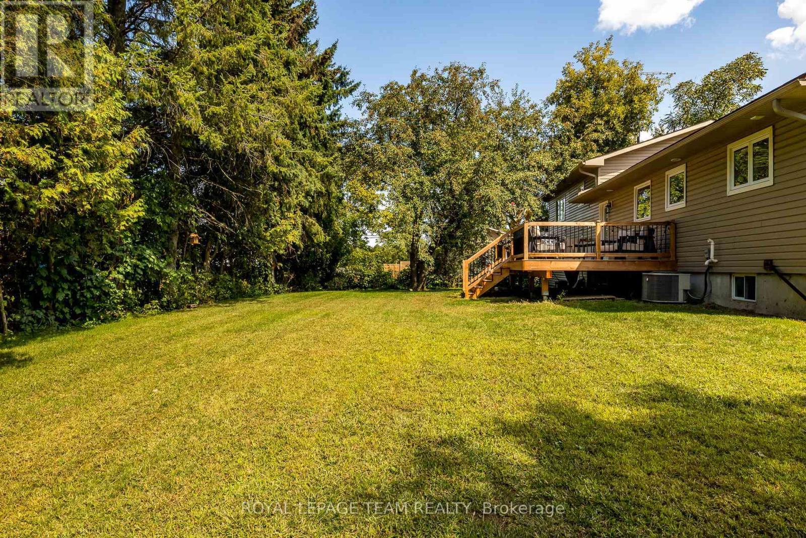 












206 RIVER VIEW LANE

,
North Grenville,




Ontario
K0G1J0

