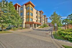 Welcome to 26 Wellington St.