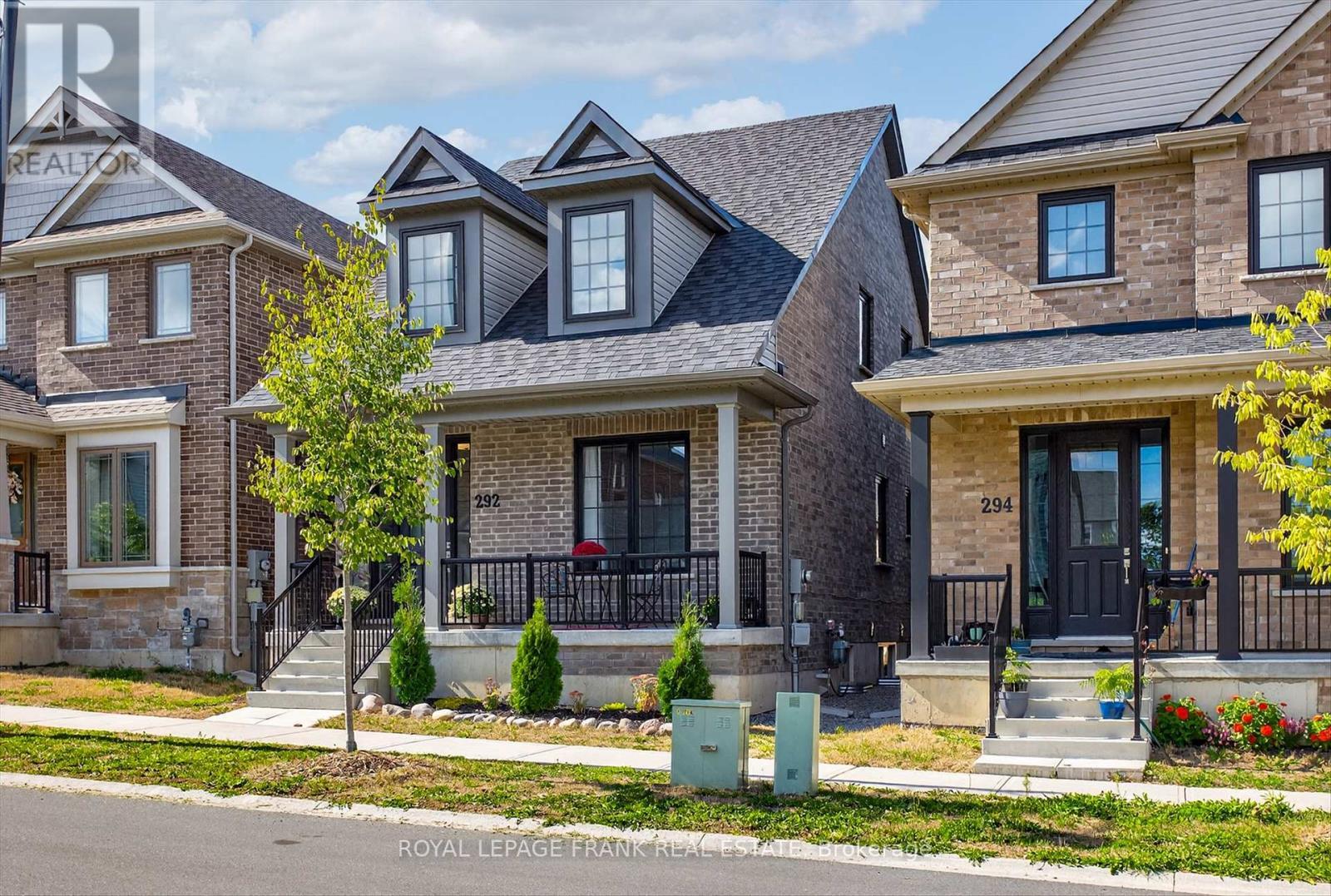 












292 NOFTALL GARDENS

,
Peterborough (Northcrest Ward 5),




Ontario
K9H0G4

