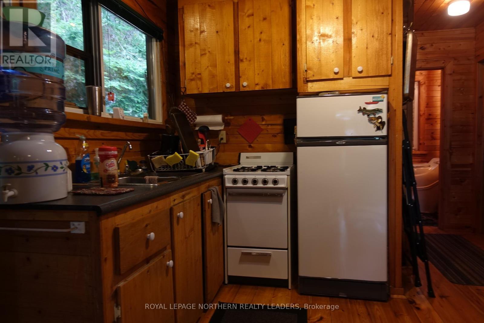 












LOT 11 HORWOOD LAKE

,
Timmins (TM - Outside West),




Ontario
P4N7G2

